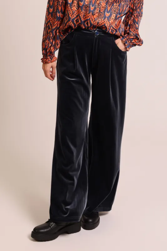 No Going Back Lulu Trousers sold by Traffic People