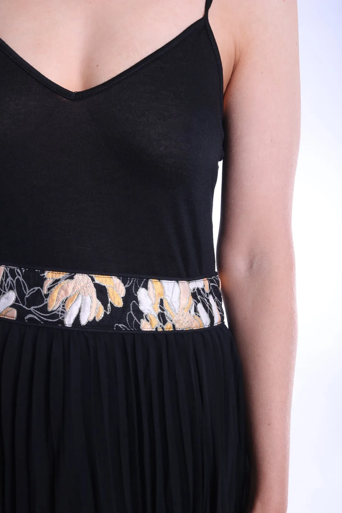 Felicity Floral Pleated Skirt in Black and Yellow sold by Traffic People product image thumbnail 4