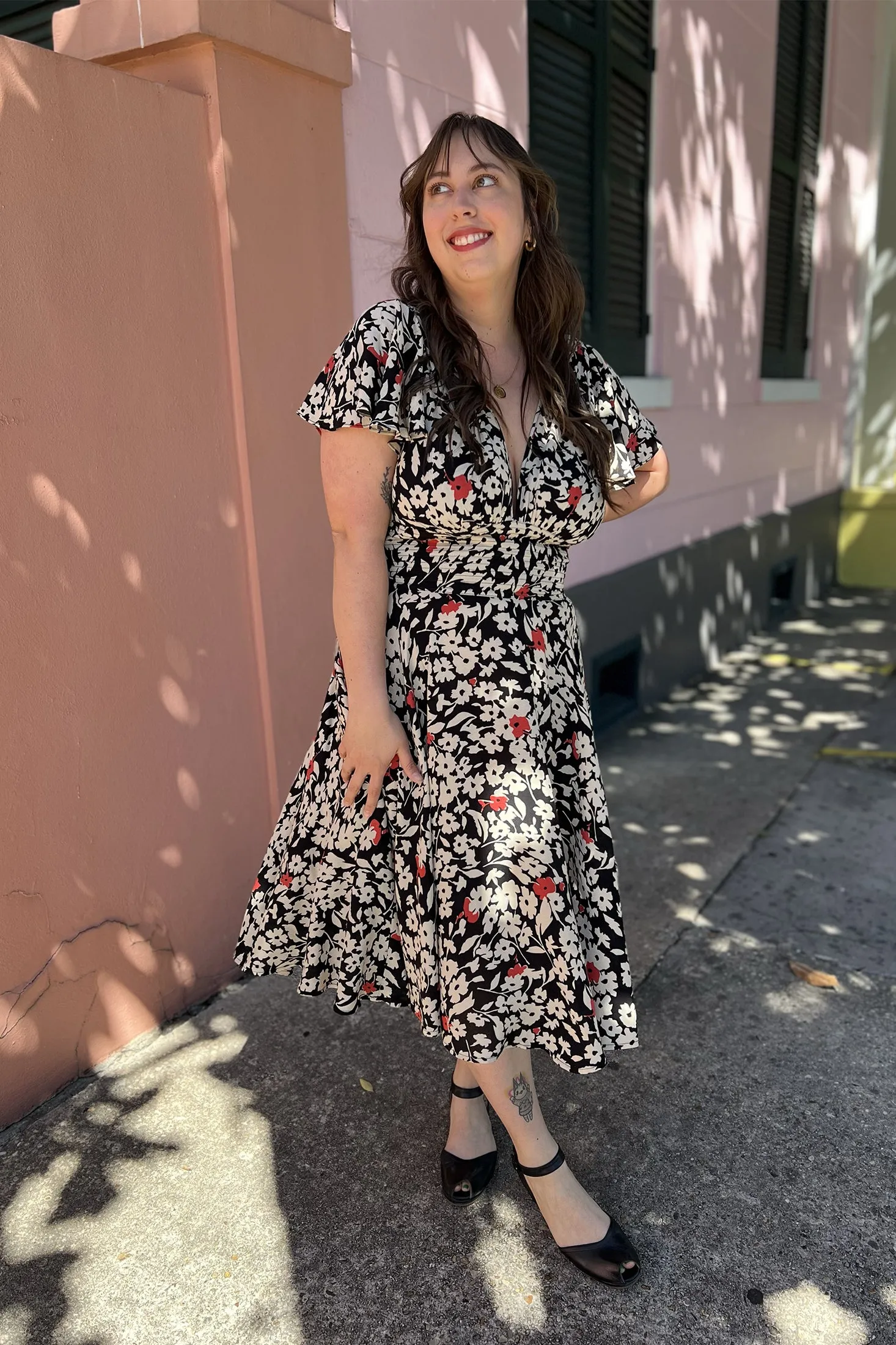 Deep Cut Camilla Circle Dress - 1934 Floral - Sale sold by Trashy Diva product image thumbnail 2