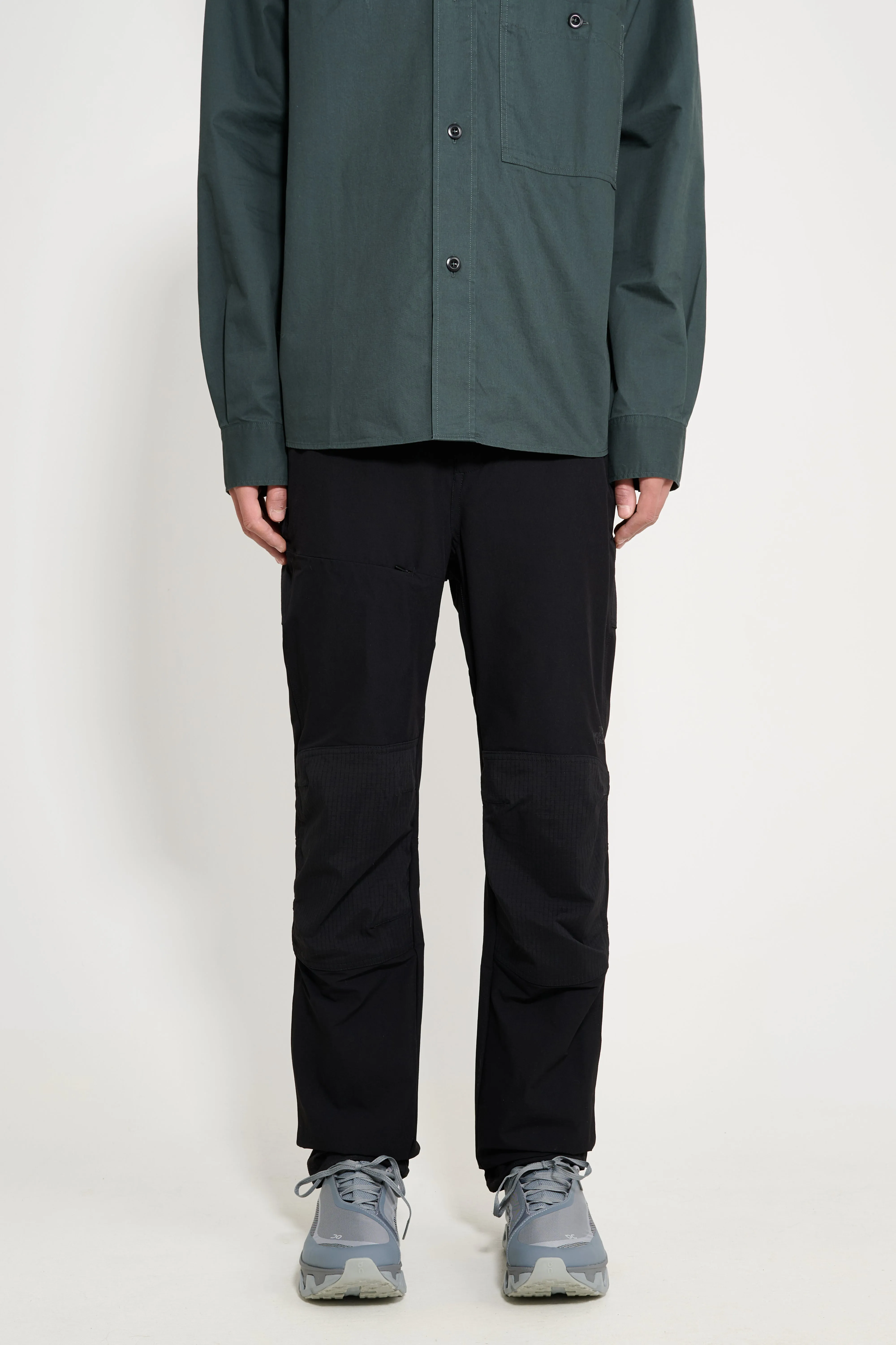 The North Face U Nse New Pant TNF Black sold by Tres Bien
