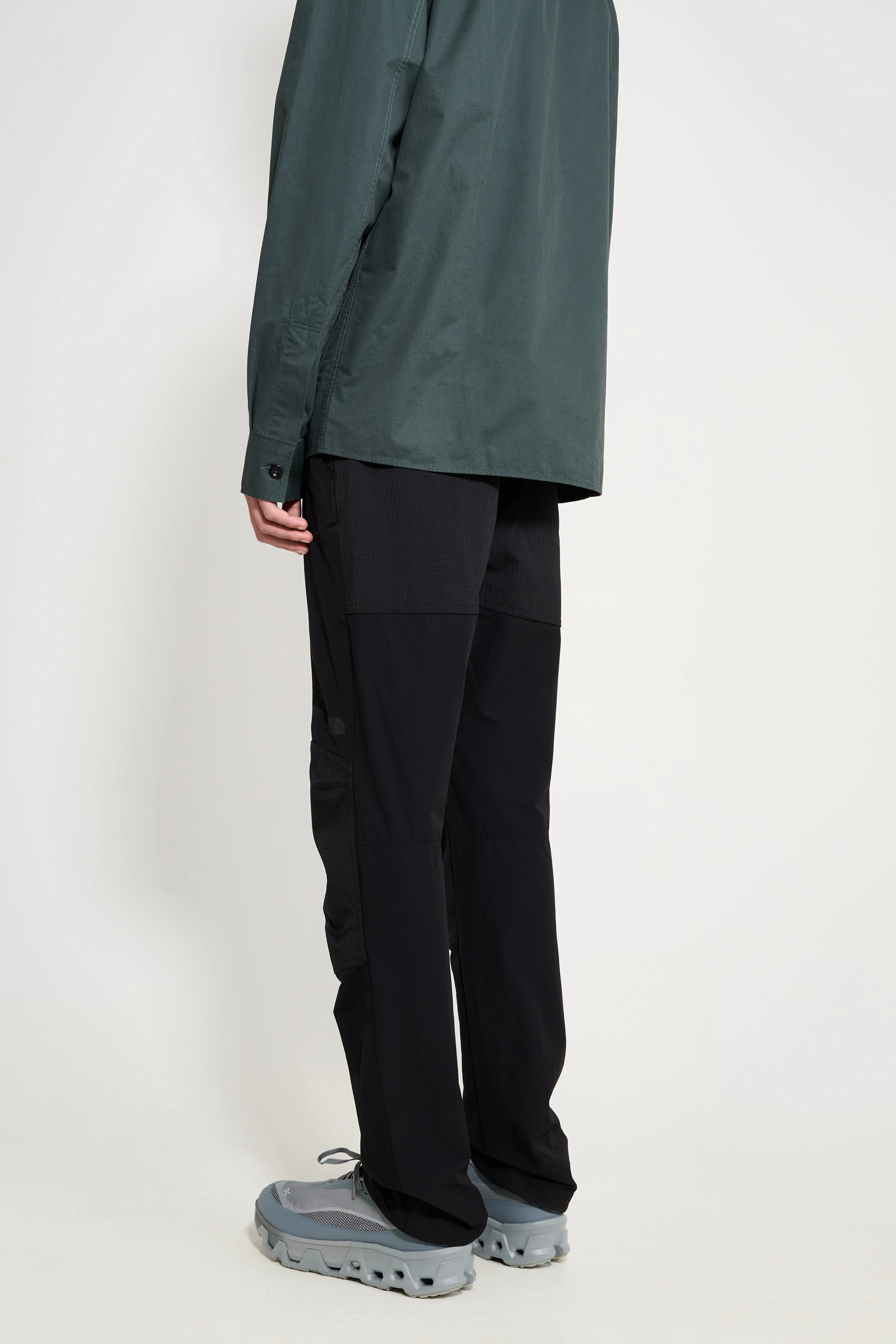 The North Face U Nse New Pant TNF Black sold by Tres Bien product image thumbnail 2