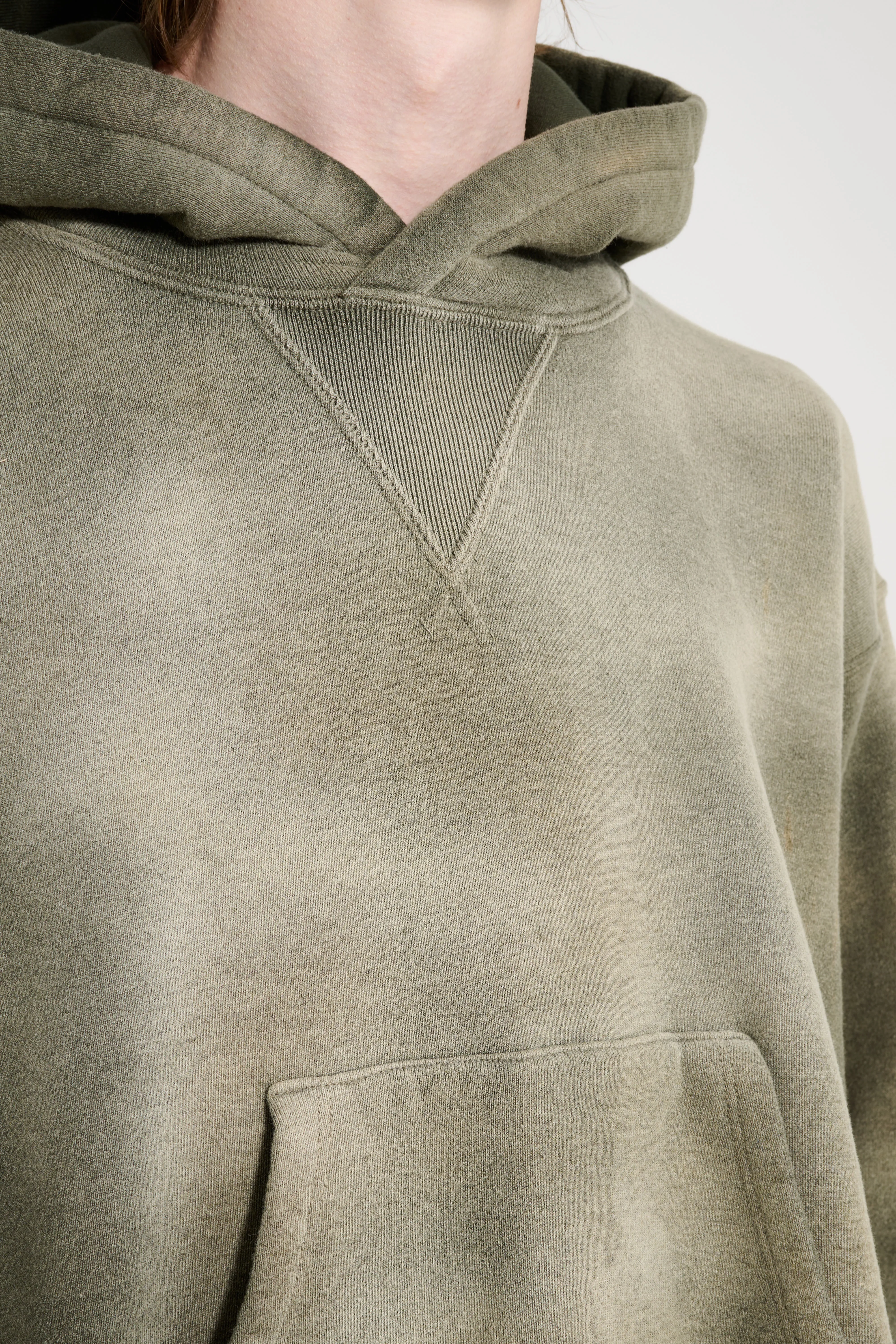 Taiga Takahashi Hooded Sweat Shirt Bleached Deep Green sold by Tres Bien product image thumbnail 5