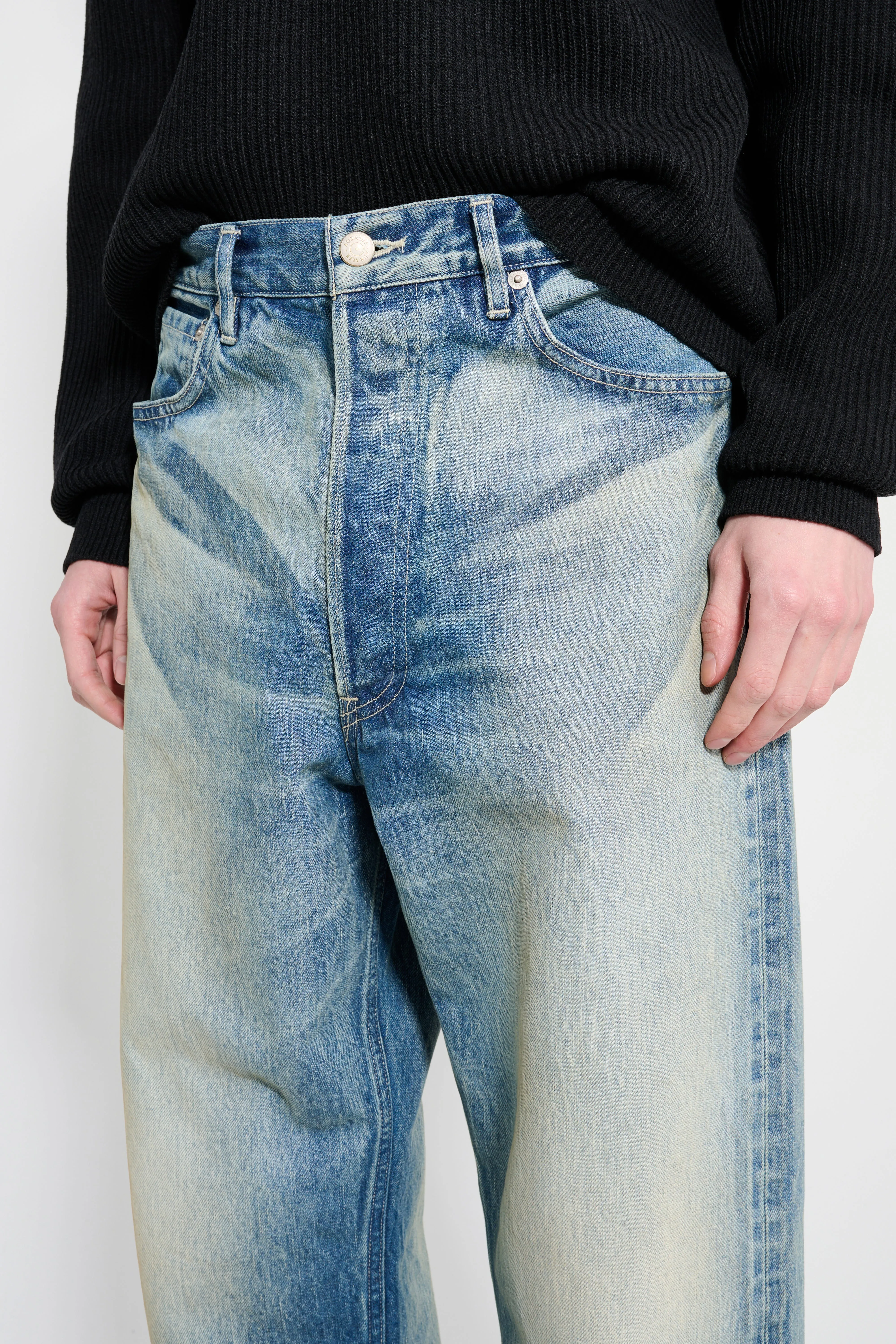 Auralee Selvedge Faded Heavy Denim Wide Pants Faded Indigo sold by Tres Bien product image thumbnail 3