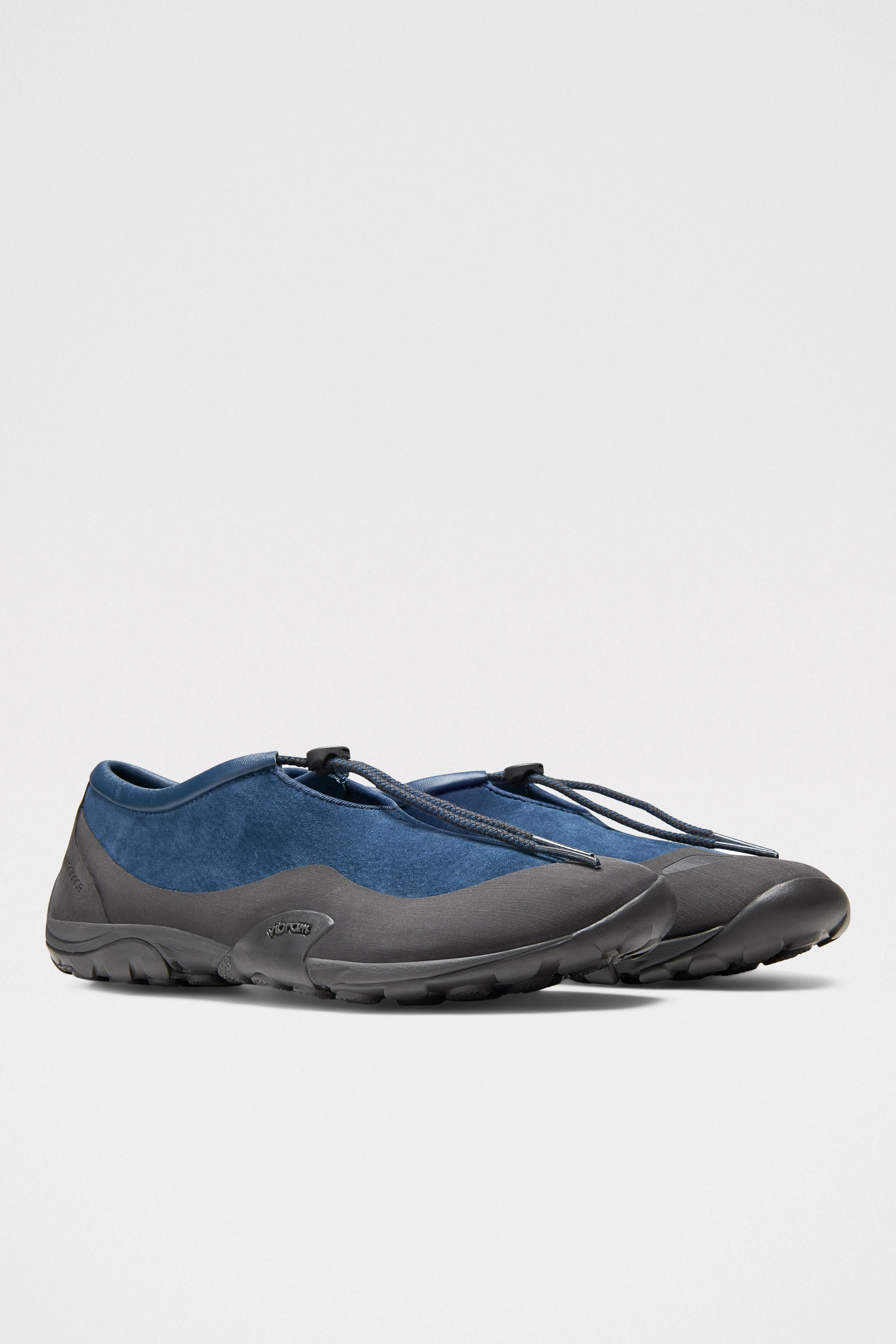 New Balance x Tokyo Design Studio Minimus MT10T Navy sold by Tres Bien product image thumbnail 4