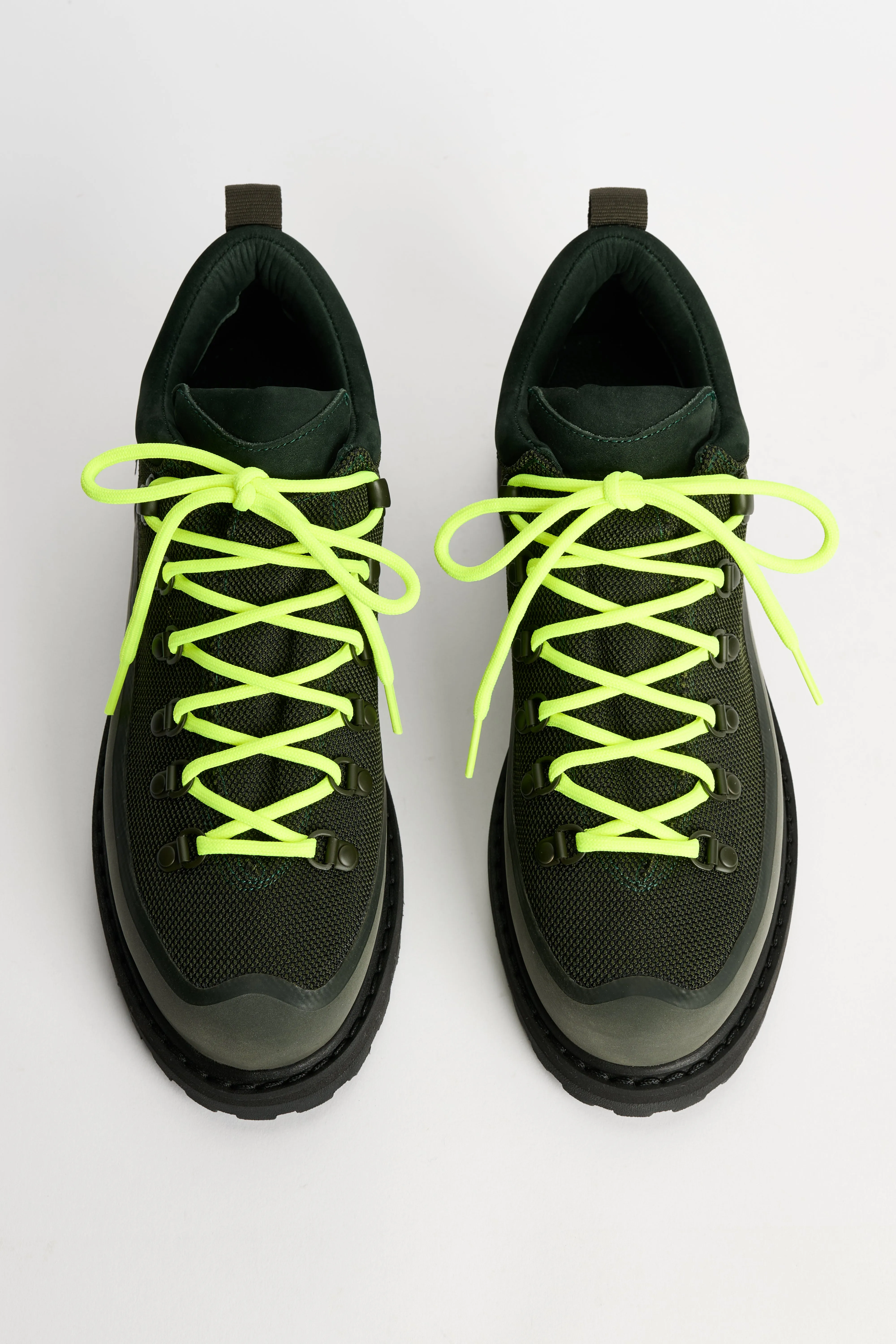 Diemme Roccia Basso Swamp Green Fabric sold by Tres Bien product image thumbnail 5