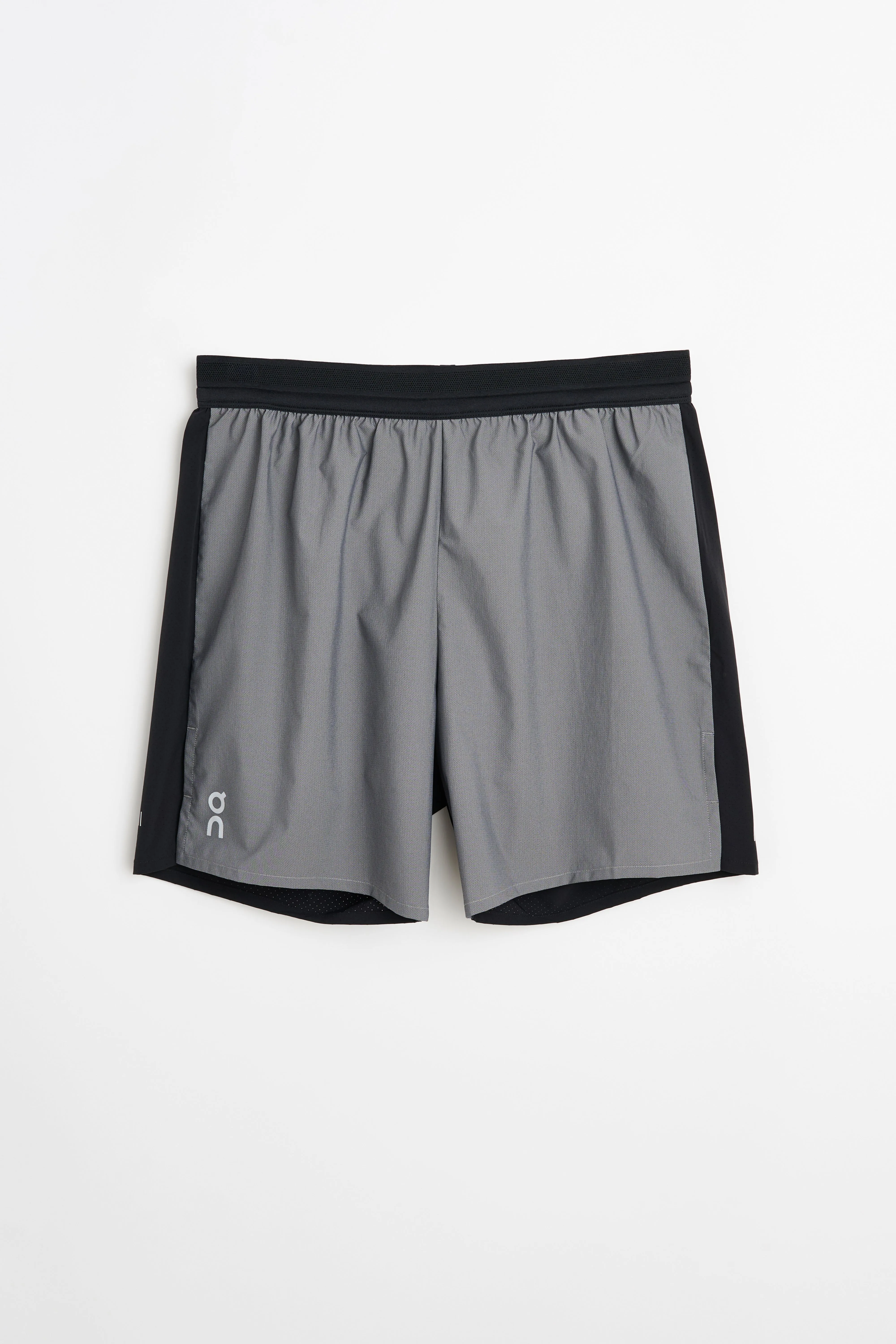On Performance Shorts Lumos Eclipse / Black sold by Tres Bien