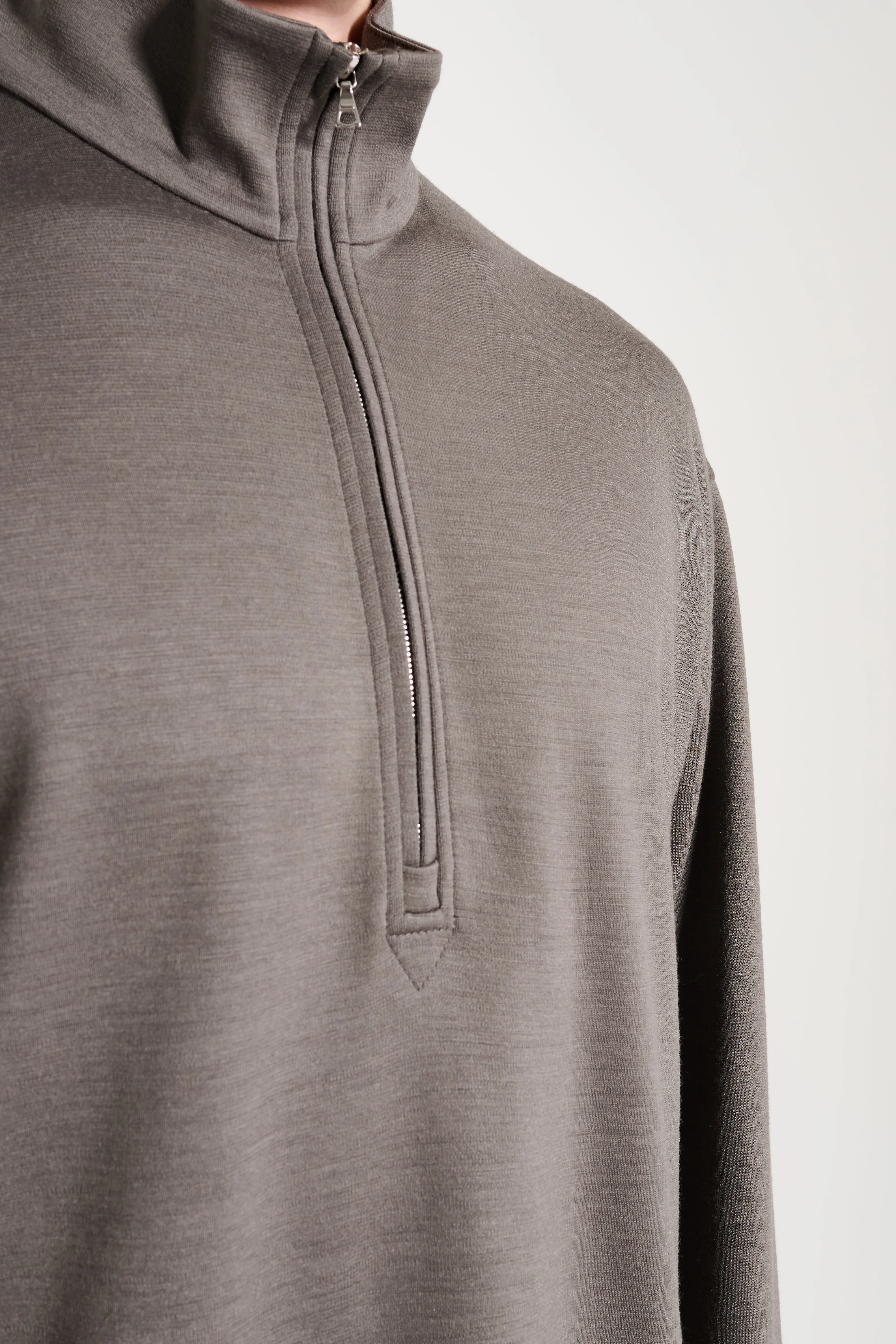 Rier Polar Jogging Shirt Camoscio sold by Tres Bien product image thumbnail 5