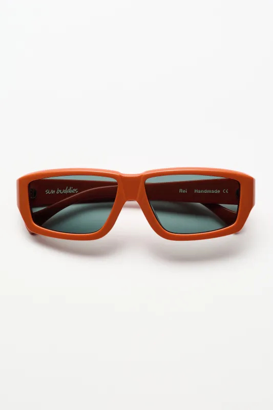Sun Buddies Rei Tangerine sold by Tres Bien