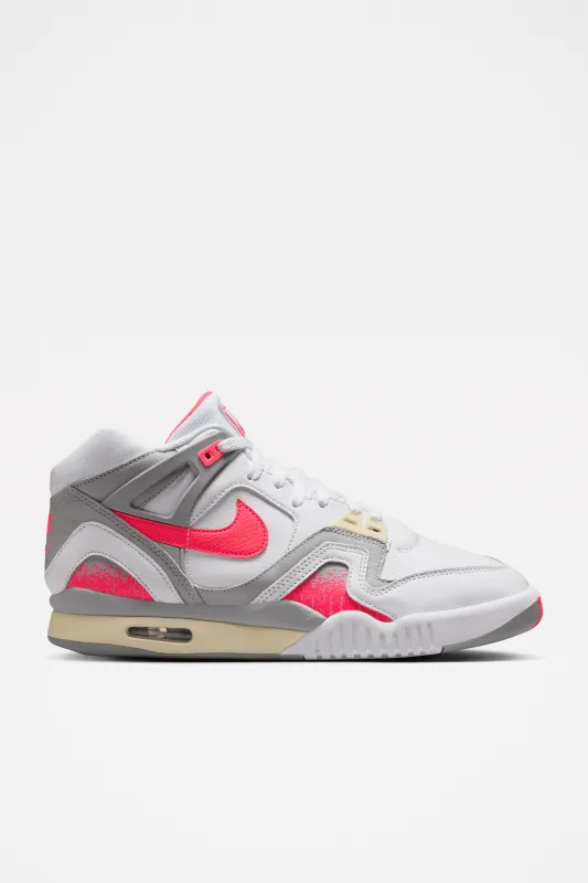 Nike Air Tech Challenge 2 White / Racer Pink made by Nike