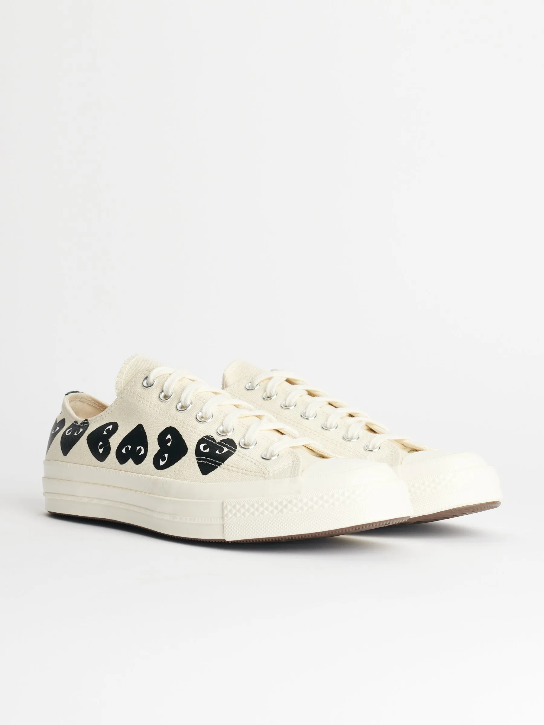 Comme des Garçons Play x Converse Chuck 70 Low Multi Hearts White sold by Tres Bien product image thumbnail 3