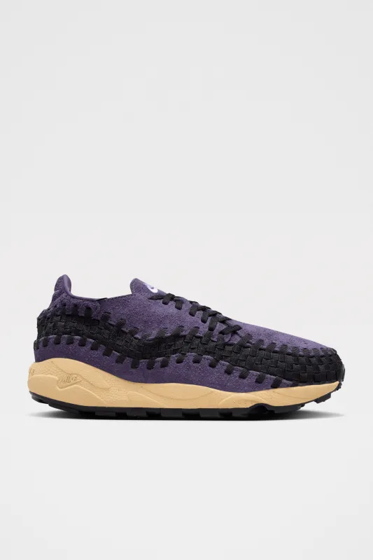 Nike W’s Air Footscape Woven Dark Raisin / Sesame sold by Tres Bien