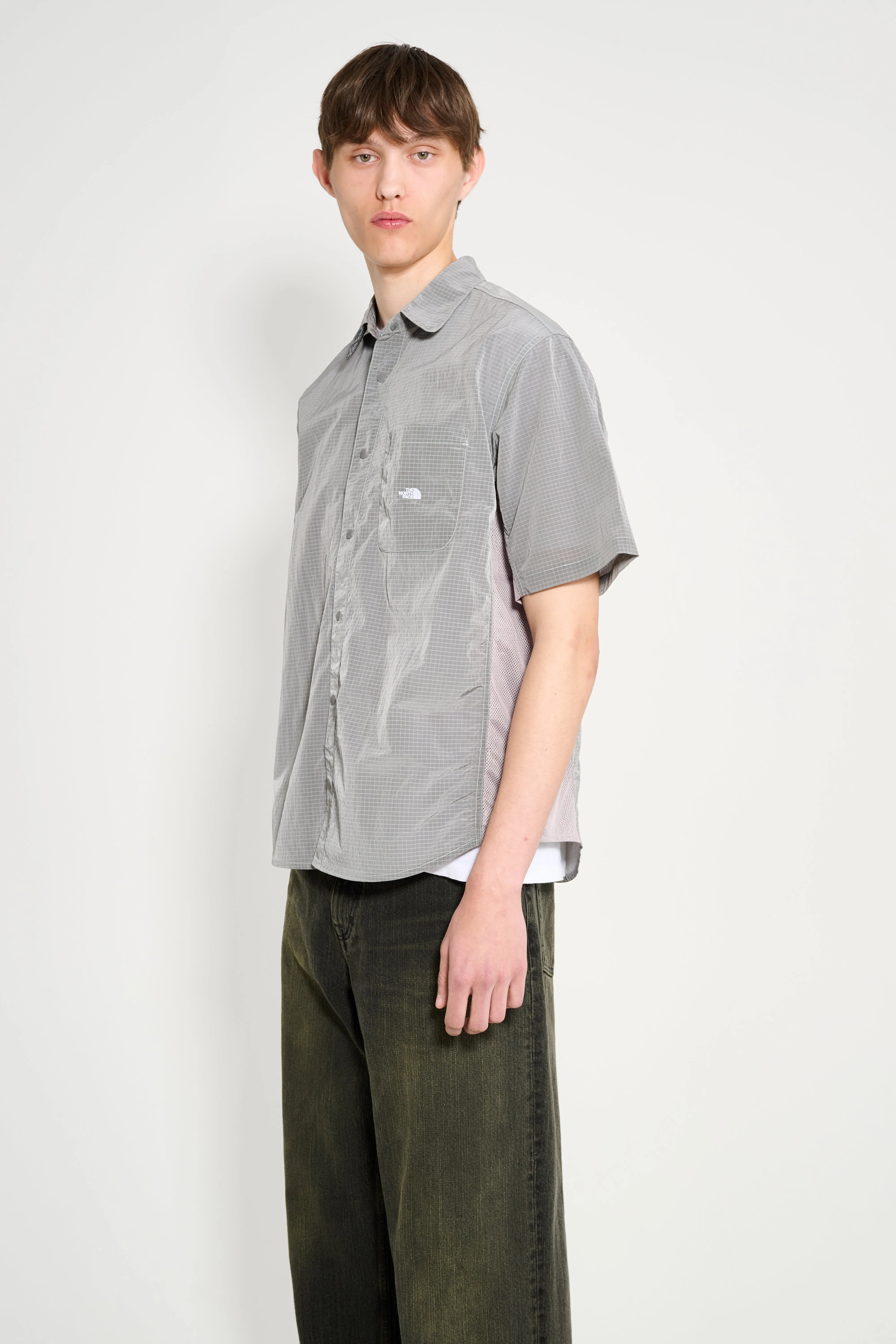 The North Face Fabric Mix Short Sleeve Shirt High Rise Grey sold by Tres Bien product image thumbnail 2