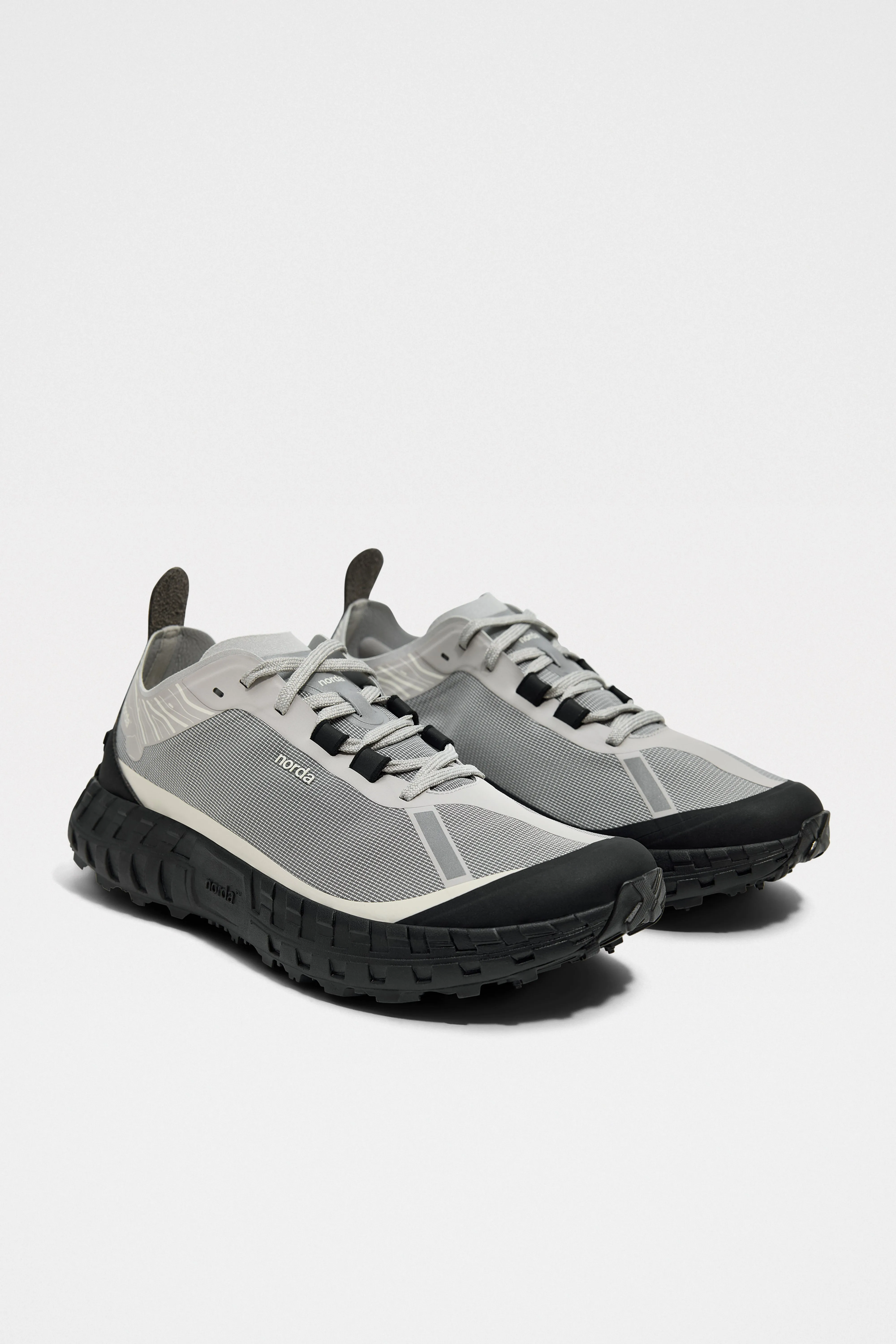 Norda 001A M Pewter sold by Tres Bien product image thumbnail 4