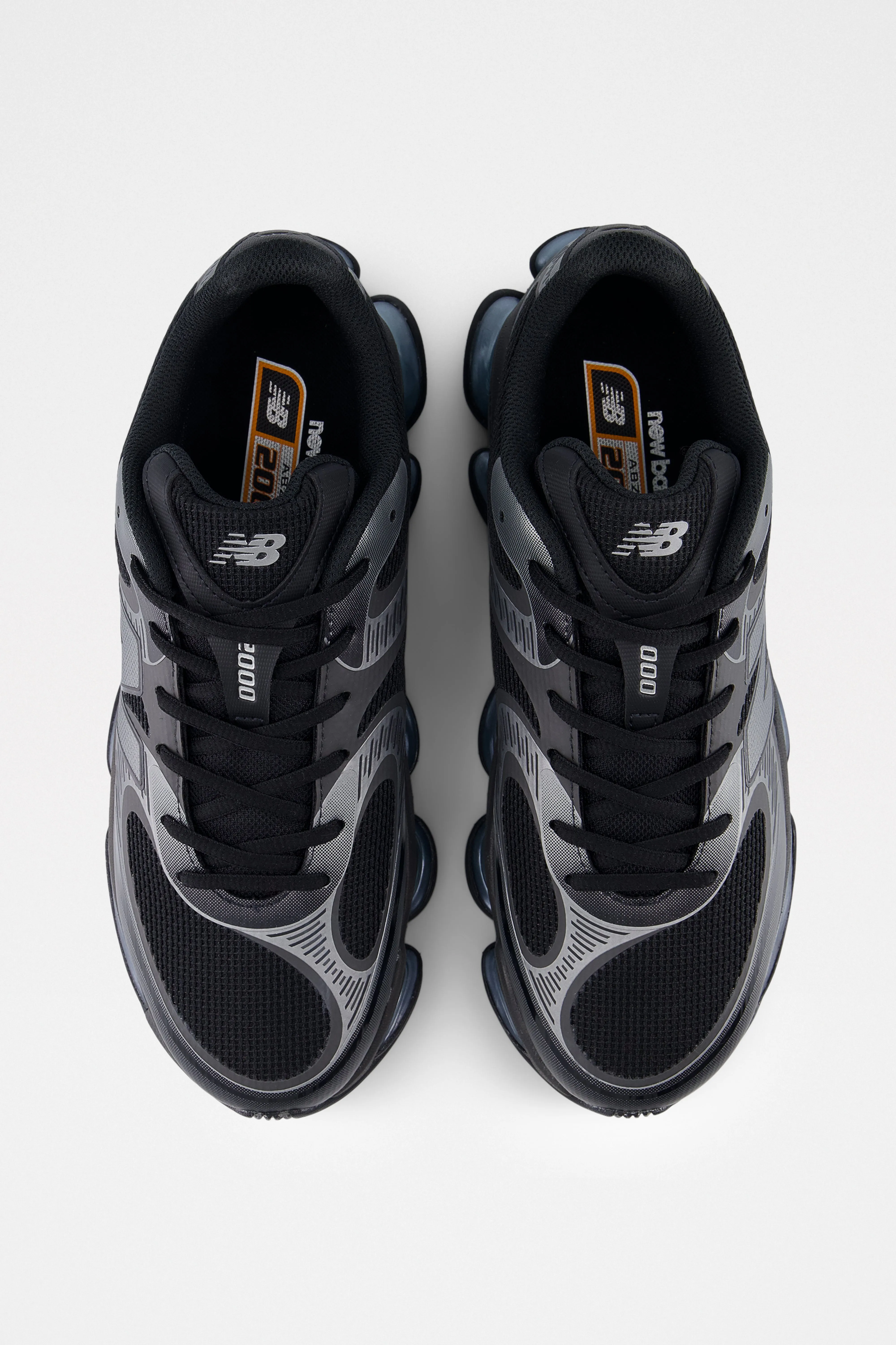 New Balance ABZORB 2000 Black / Dark Silver Metallic sold by Tres Bien product image thumbnail 4
