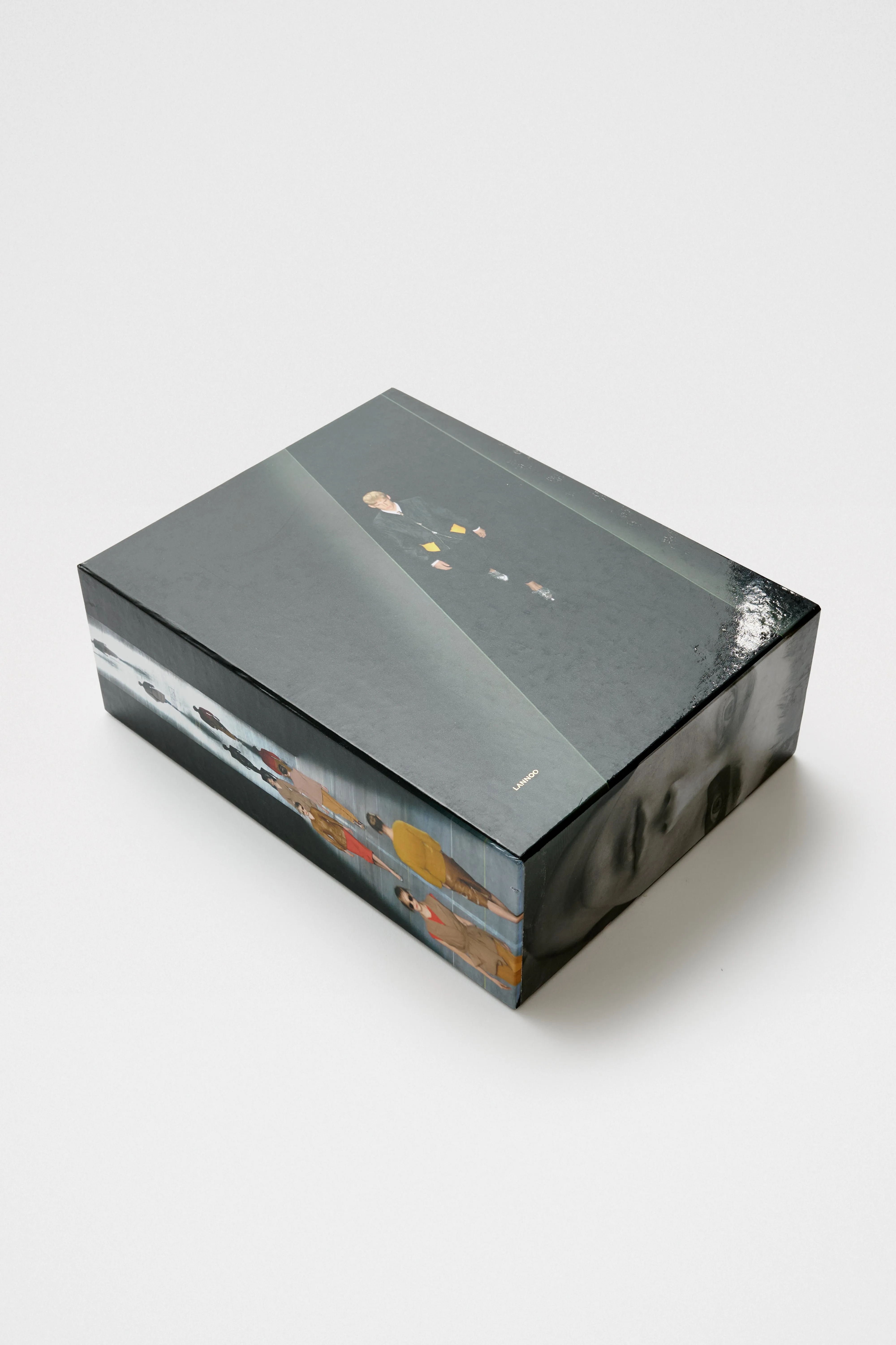 Dries Van Noten 1-100 sold by Tres Bien product image thumbnail 3