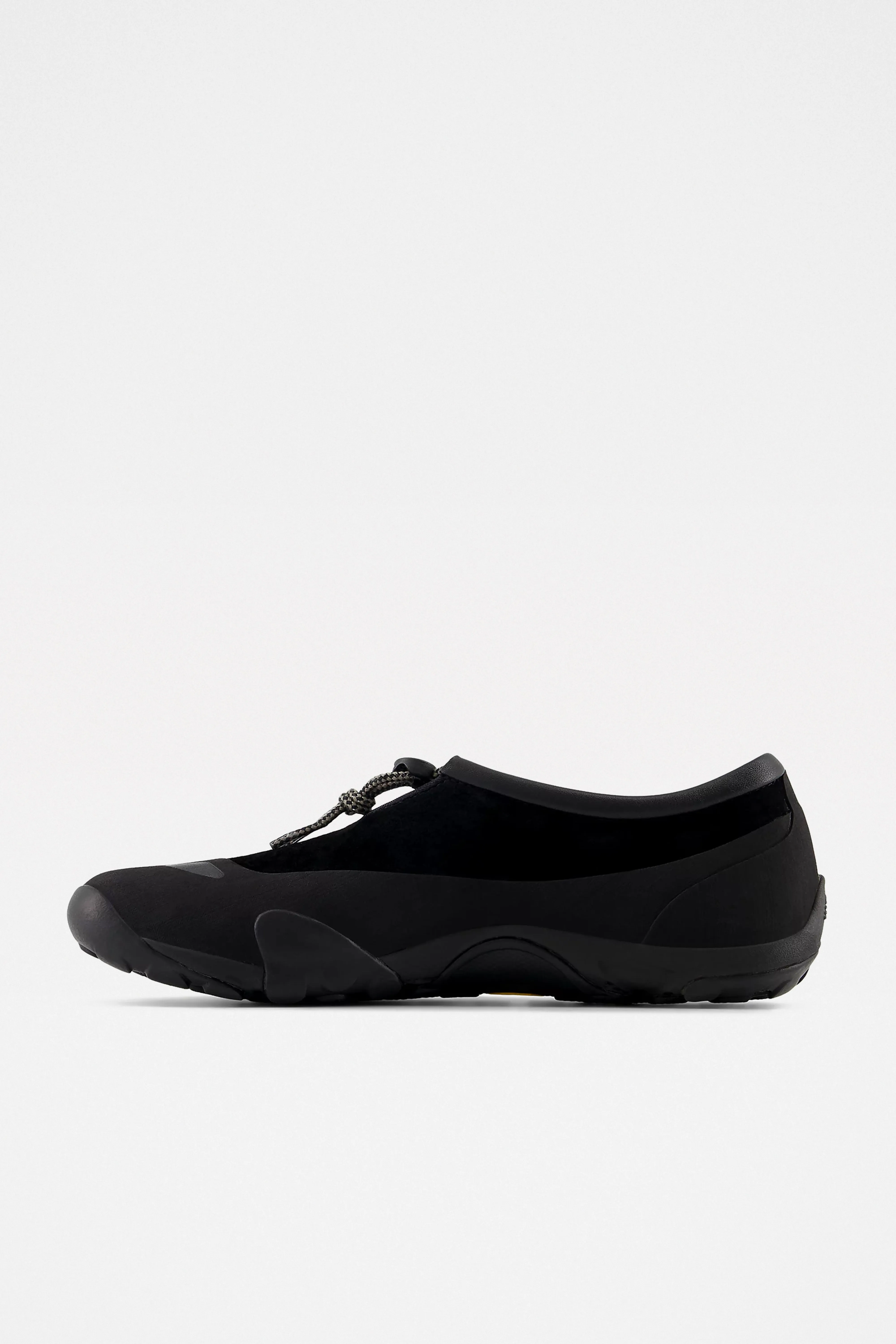 New Balance Tokyo Design Studio T10 Minimus Black / Dockside sold by Tres Bien product image thumbnail 2