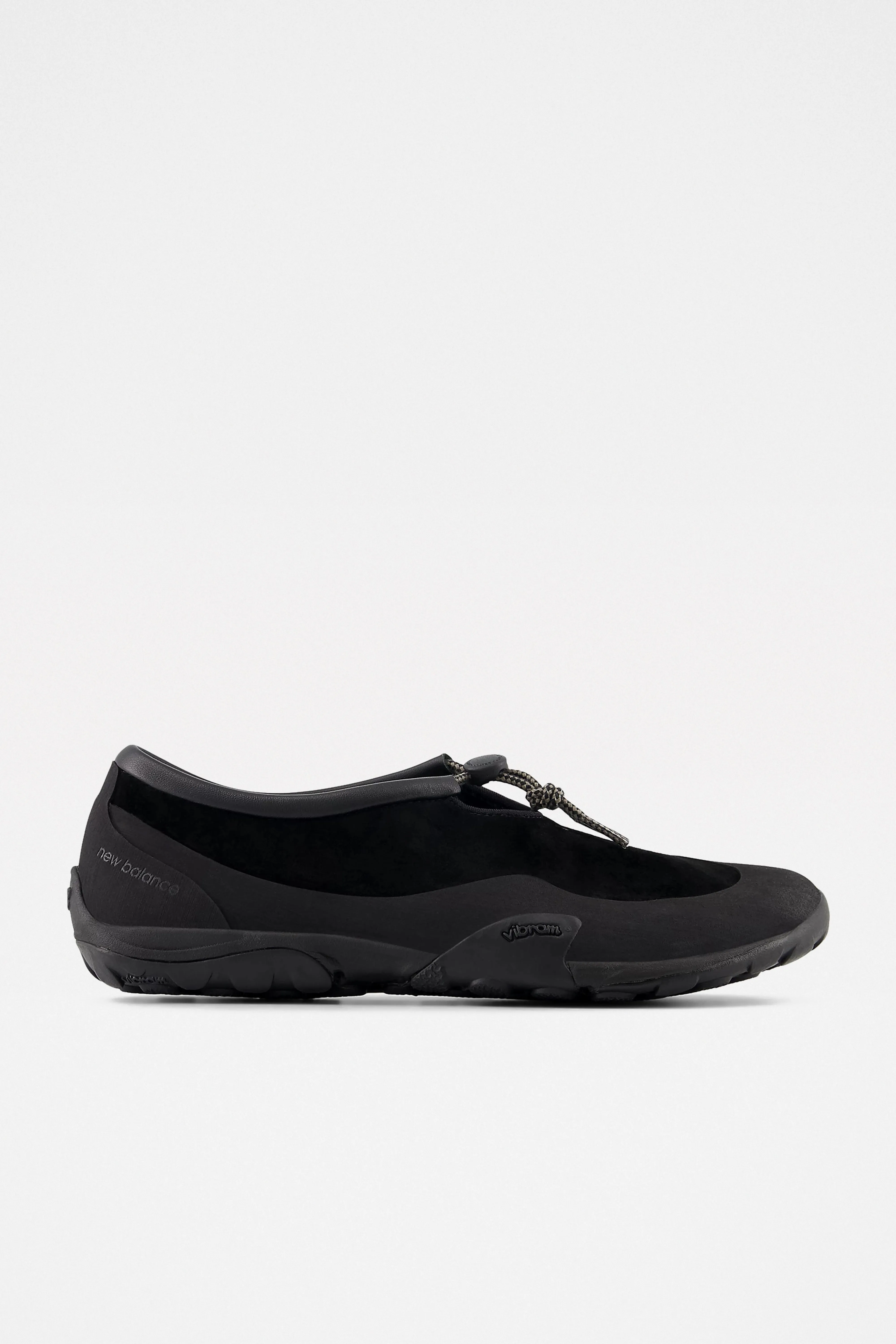 New Balance Tokyo Design Studio T10 Minimus Black / Dockside sold by Tres Bien