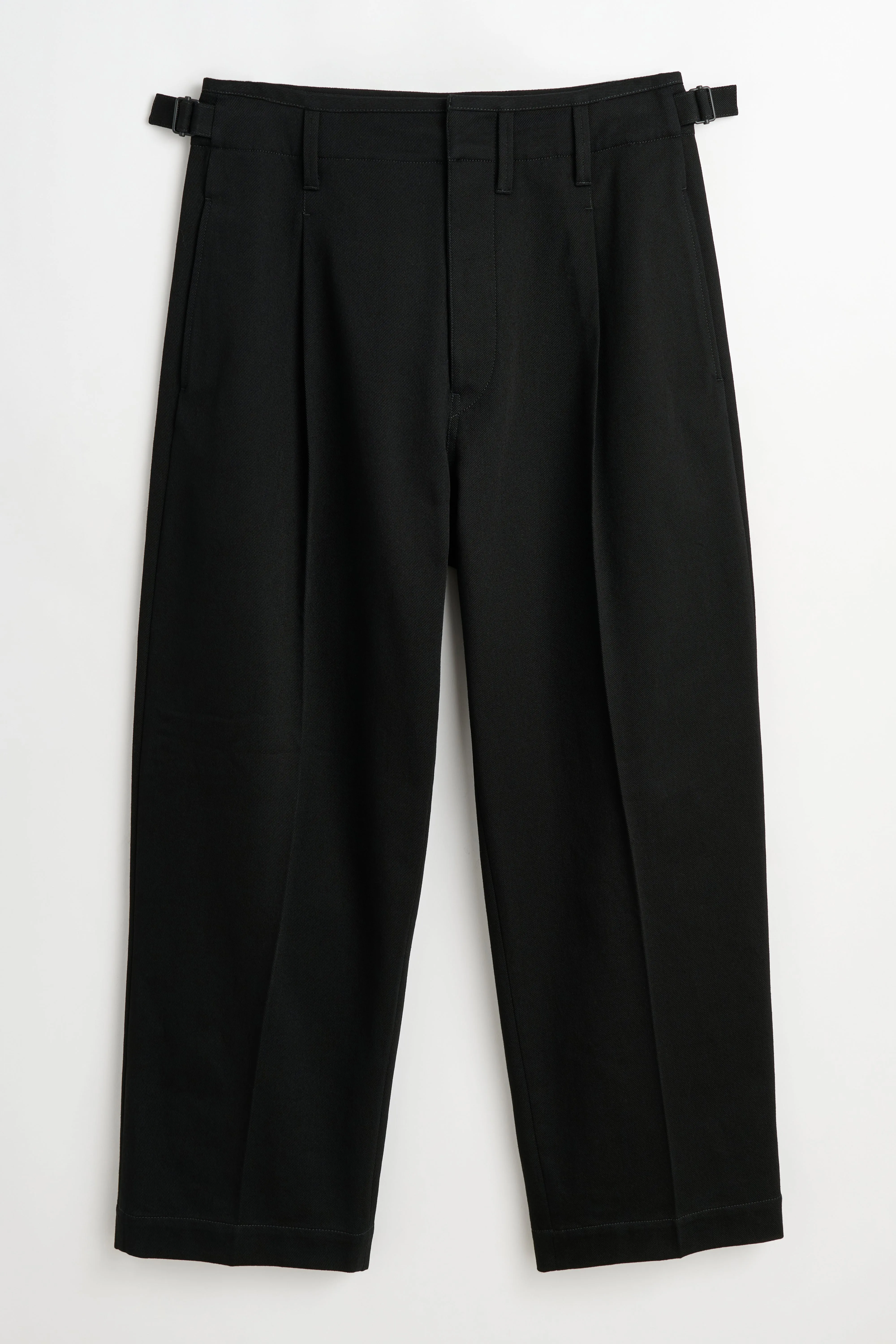 Lemaire Pleated Carrot Pants Black sold by Tres Bien product image thumbnail 3
