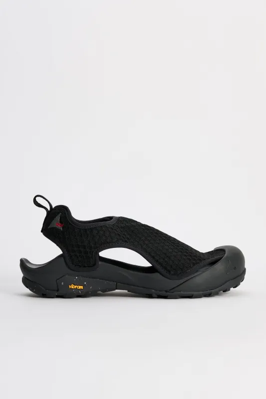 ROA Arpy Black made by Roa Hiking