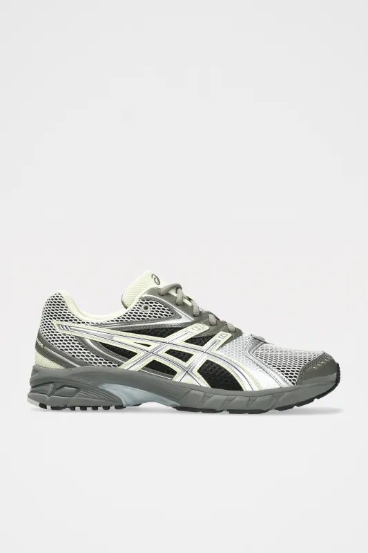 Asics Gel-DS Trainer 14 Truffle Grey / Pure Silver made by Asics