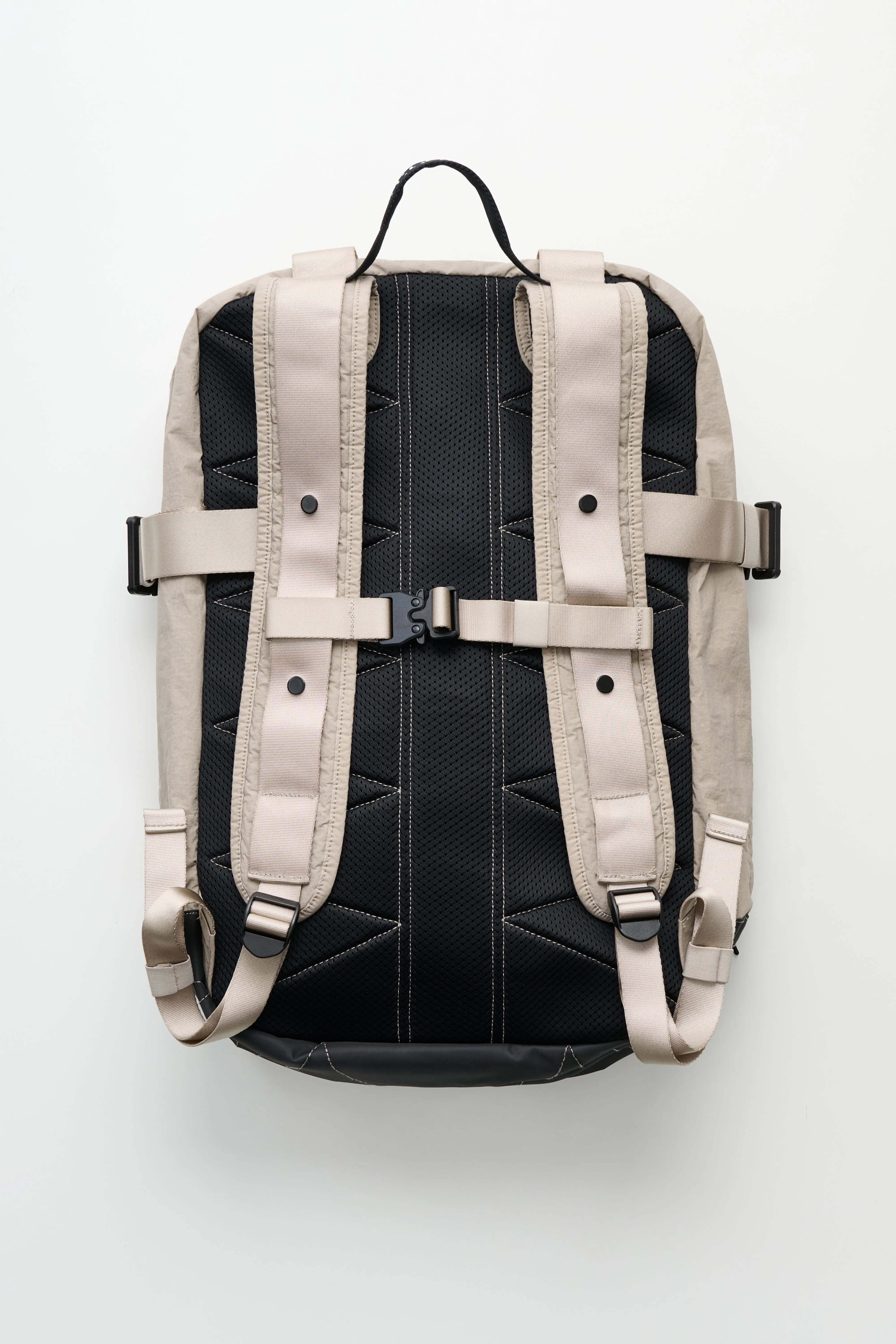 C.P. Company Travel Bag Vintage Khaki sold by Tres Bien product image thumbnail 2