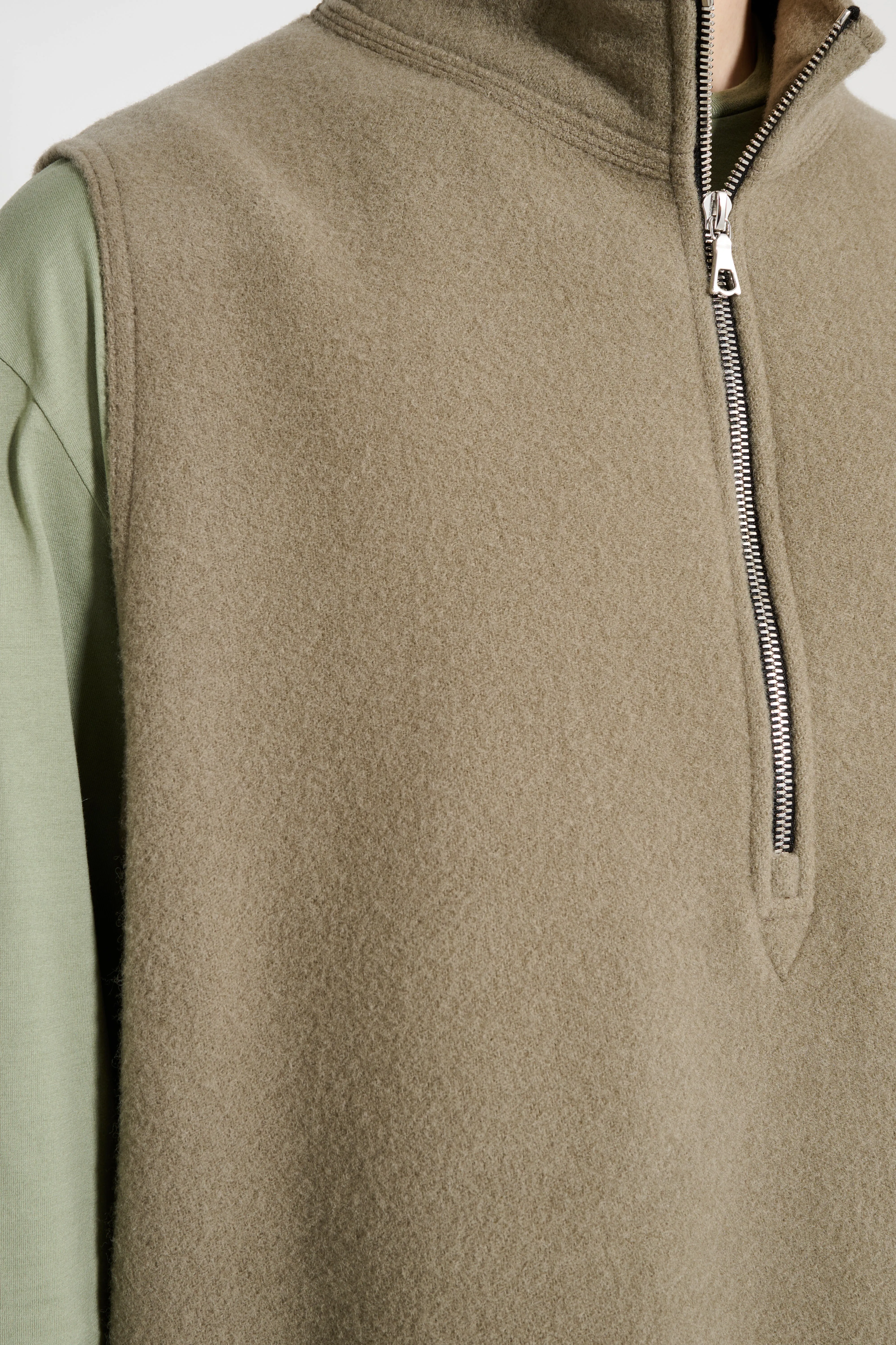 RIER Fleece Gilet City Argile sold by Tres Bien product image thumbnail 5