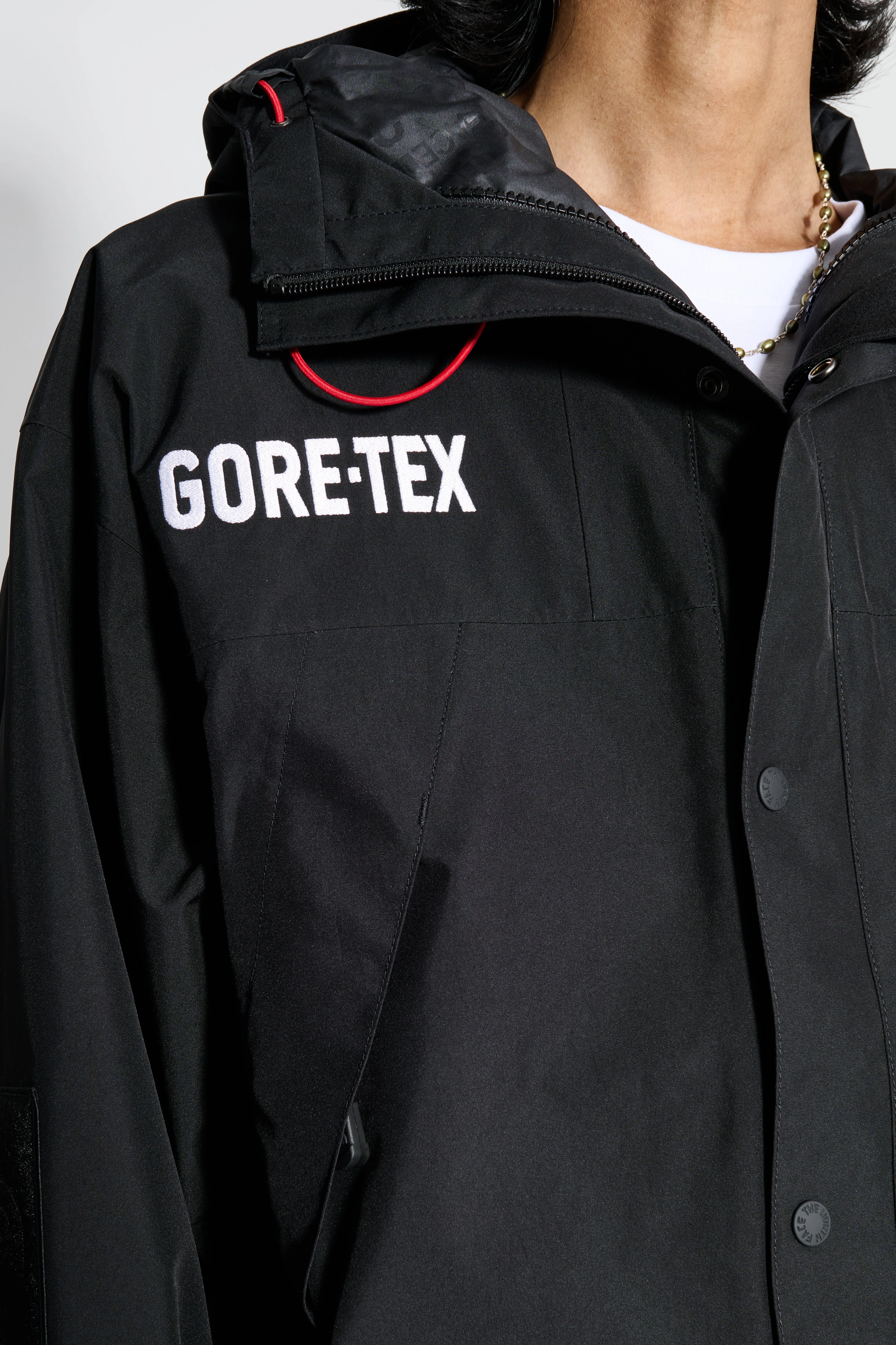 The North Face GTX Mountain Jacket TNF Black sold by Tres Bien product image thumbnail 5