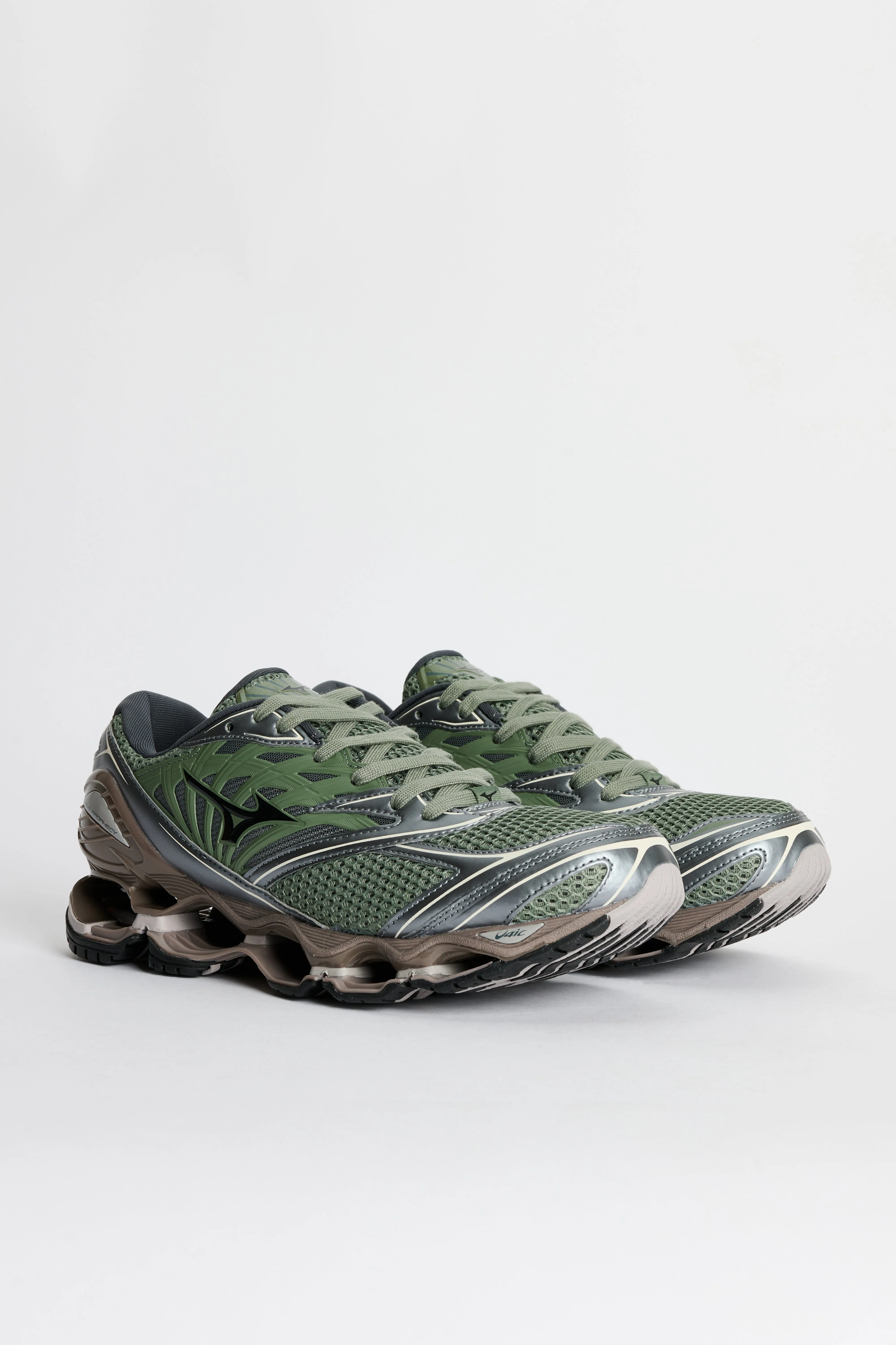 Mizuno Wave Prophecy LS Agave Green / Black sold by Tres Bien product image thumbnail 3