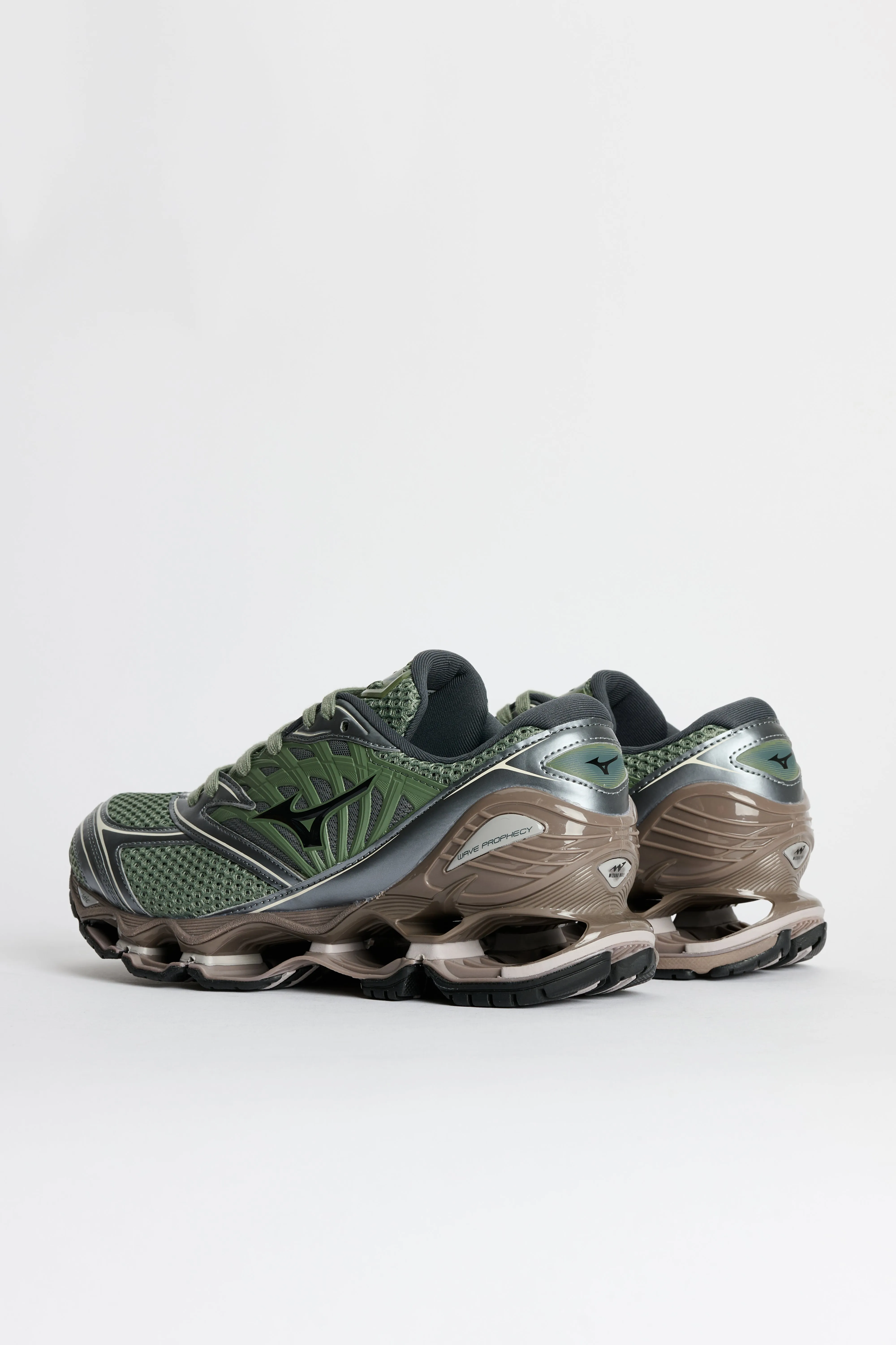 Mizuno Wave Prophecy LS Agave Green / Black sold by Tres Bien product image thumbnail 4