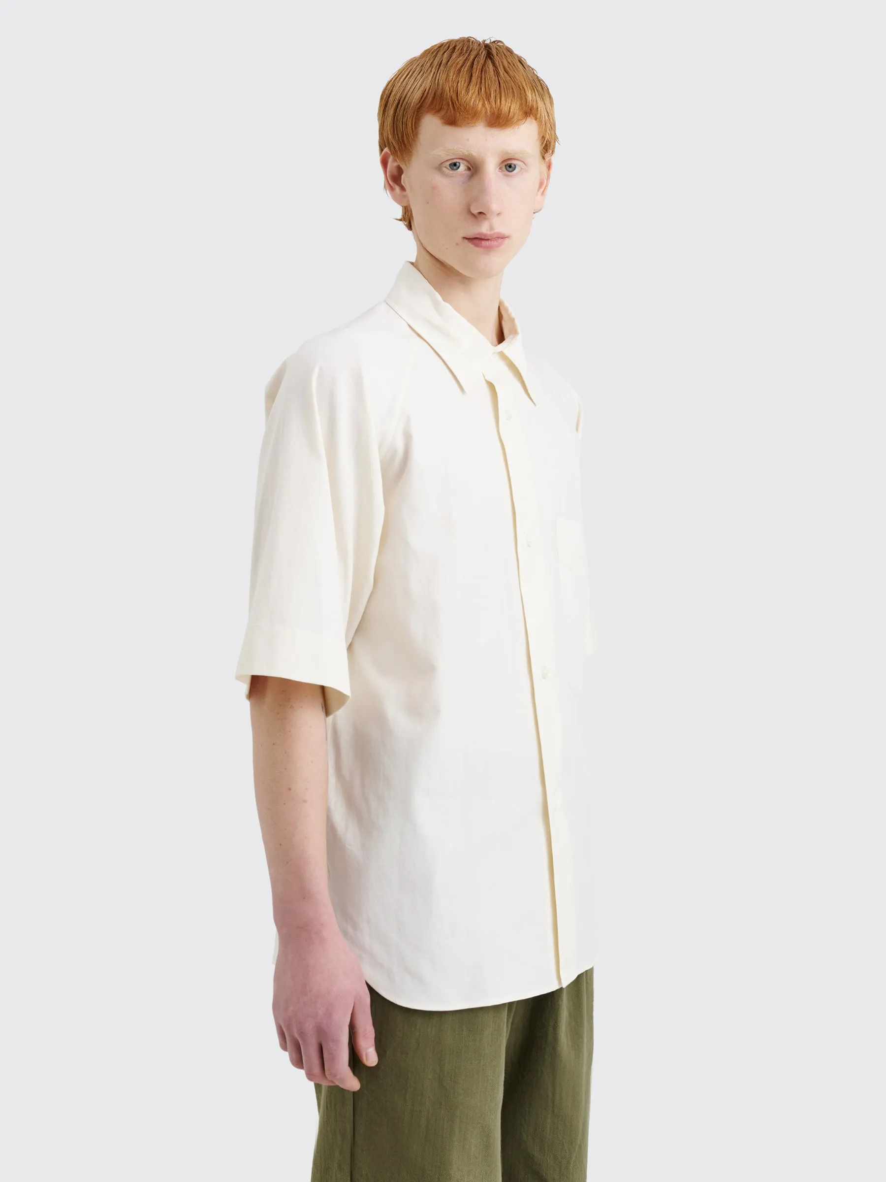 Margaret Howell Short Sleeve Raglan Shirt Light Cotton Twill Off White sold by Tres Bien product image thumbnail 3