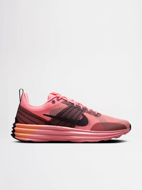 Nike Lunar Roam Prm Pink Gaze / Black sold by Tres Bien
