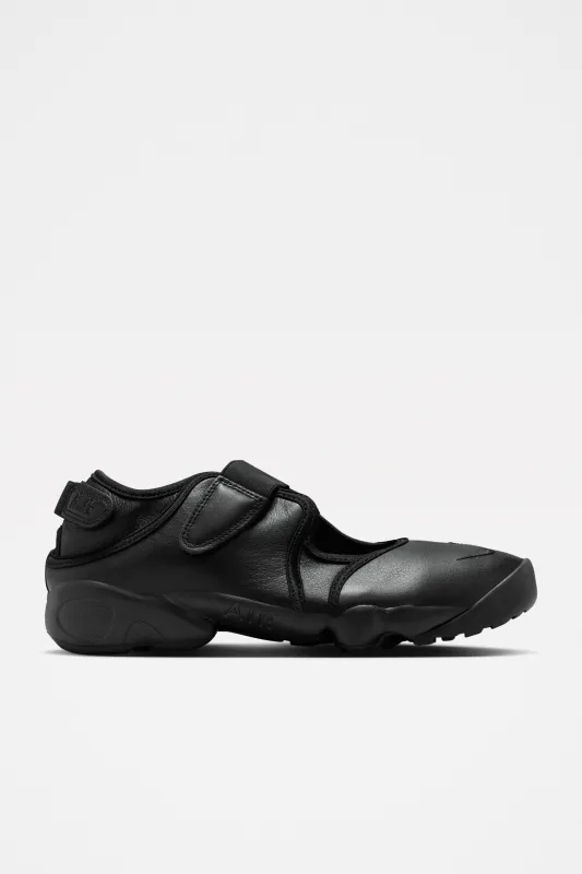 Nike W’s Air Rift Black / Black sold by Tres Bien