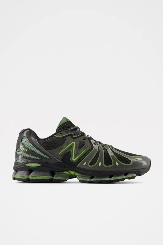 New Balance Abzorb 1890 Faded Black / Utility Green sold by Tres Bien