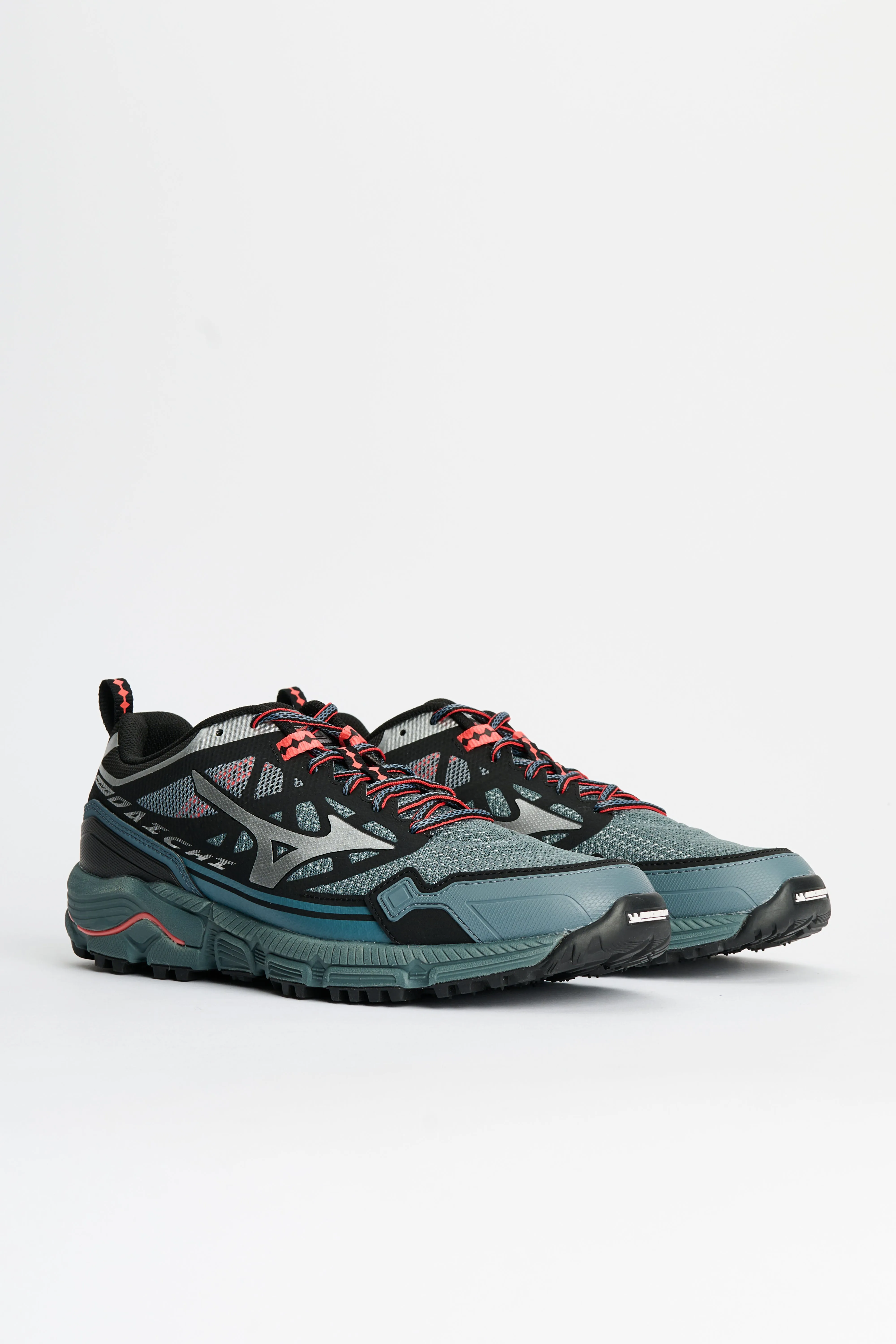 Mizuno Wave Daichi LS Stormy Weather / Silver sold by Tres Bien product image thumbnail 4