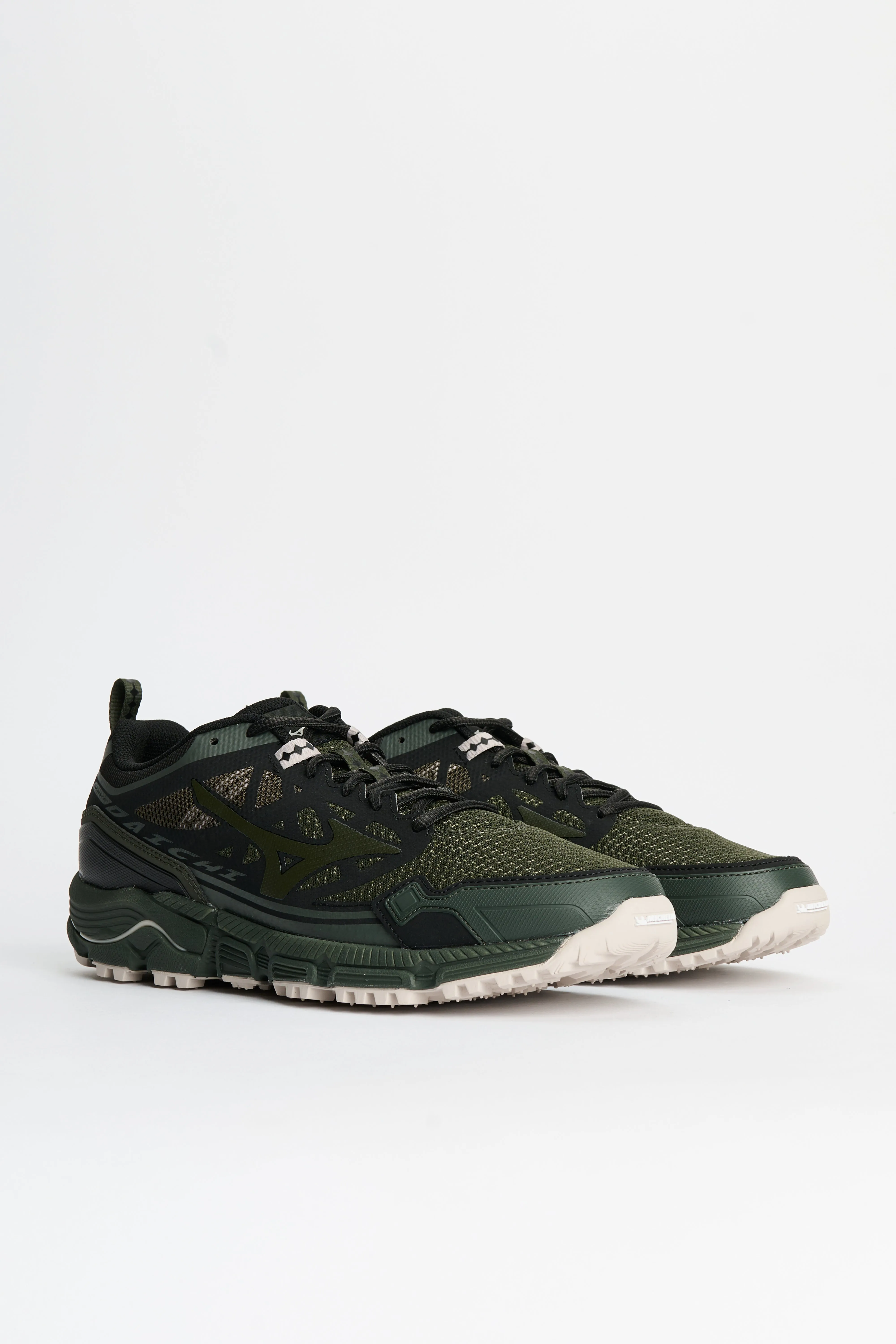 Mizuno Wave Daichi LS Forest Night / Black / Silver Birch sold by Tres Bien product image thumbnail 4