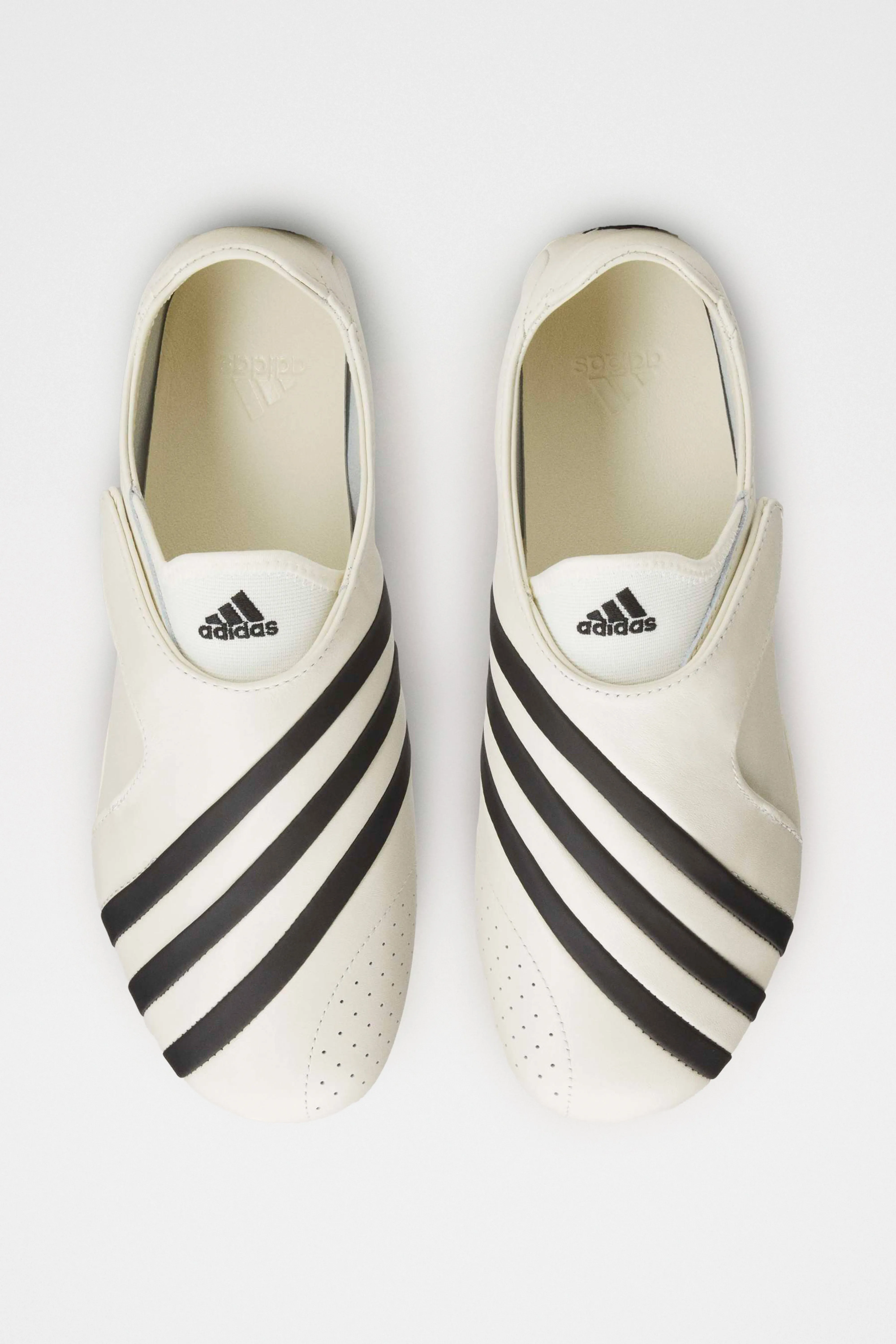 adidas Originals x Pharrell VIRGINIA Vario FLAT EARTHER Black / White sold by Tres Bien product image thumbnail 3