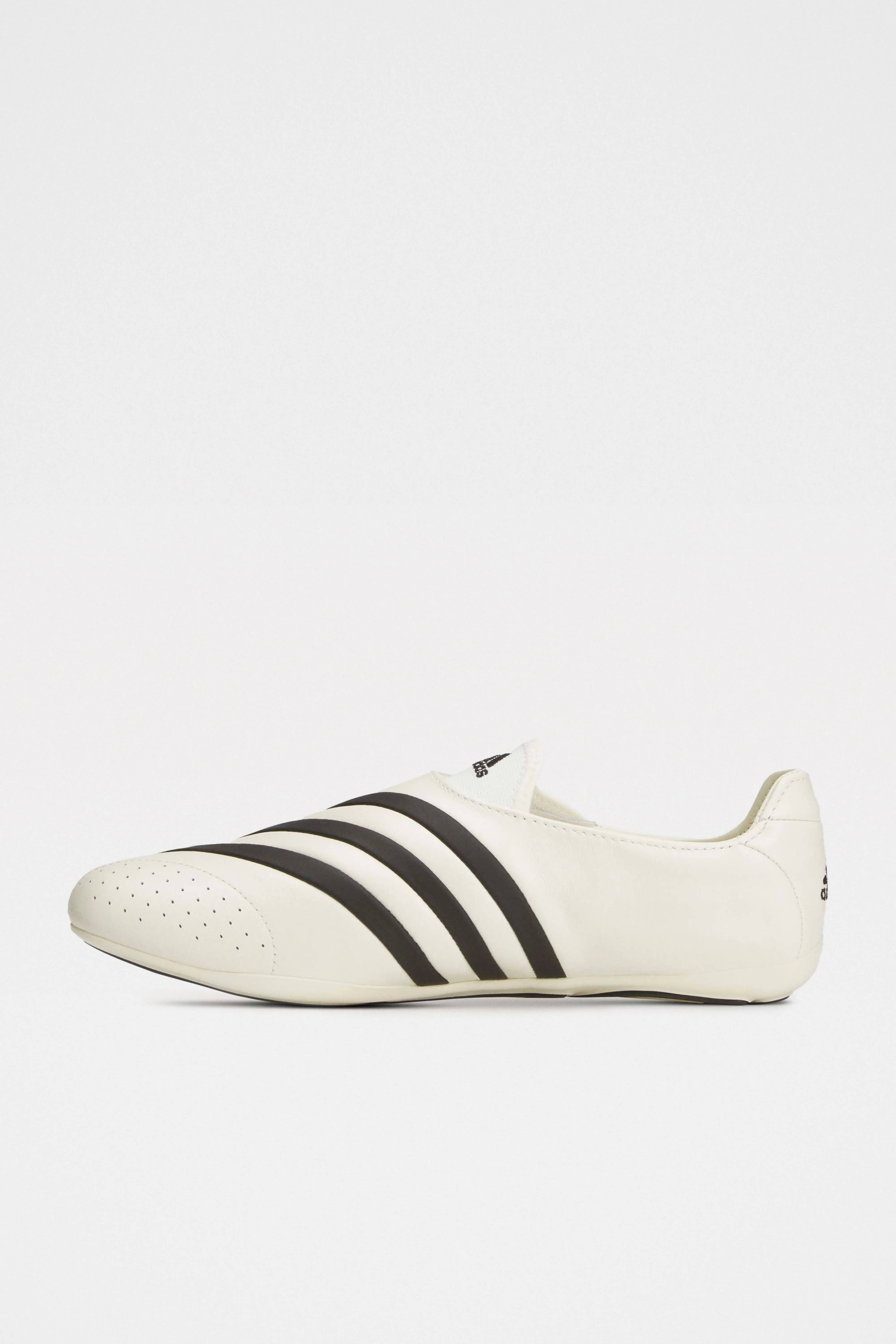 adidas Originals x Pharrell VIRGINIA Vario FLAT EARTHER Black / White sold by Tres Bien product image thumbnail 2