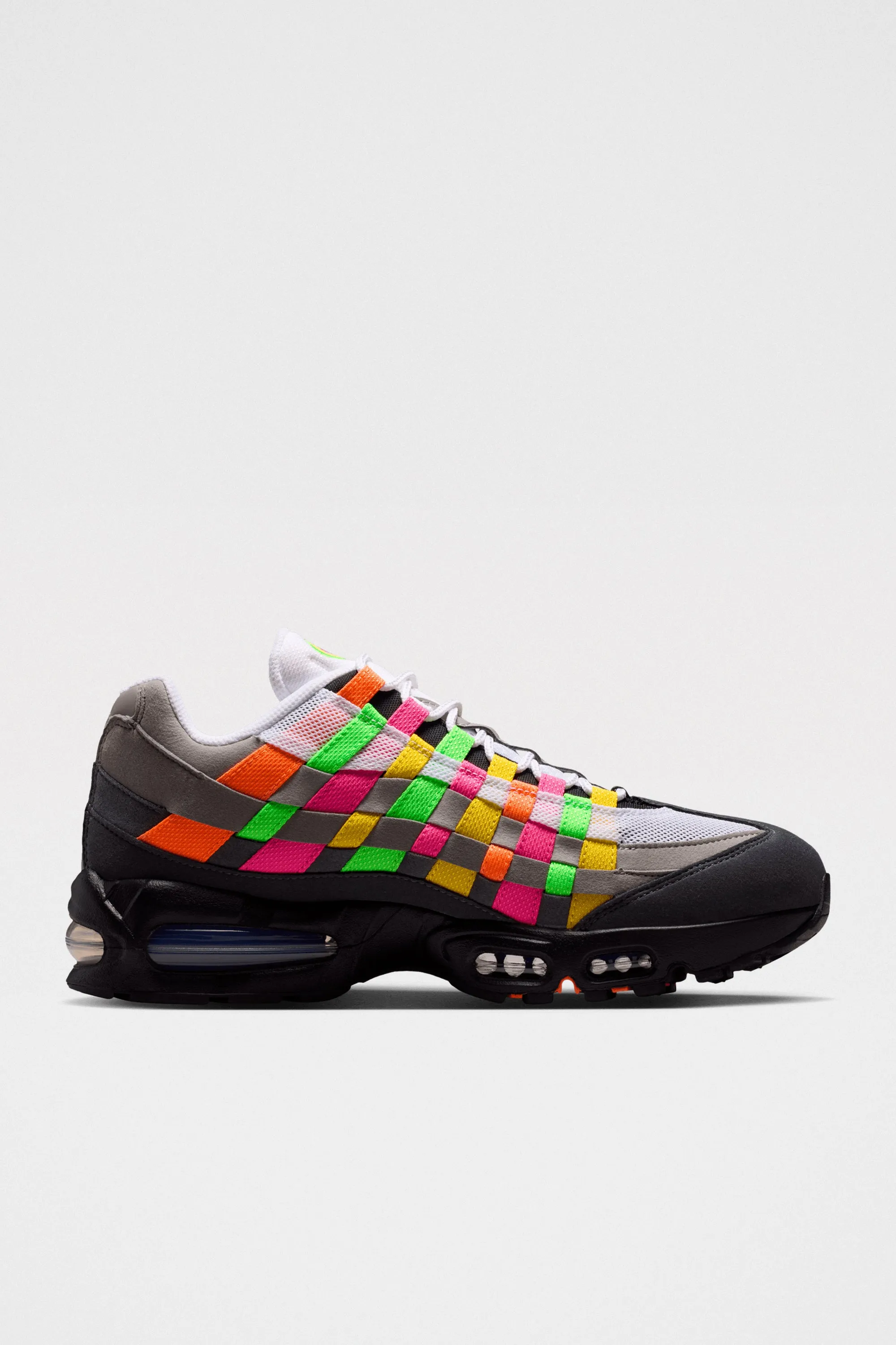 Nike Air Max 95 Big Bubble Hyper Pink / Green Strike sold by Tres Bien product image thumbnail 2