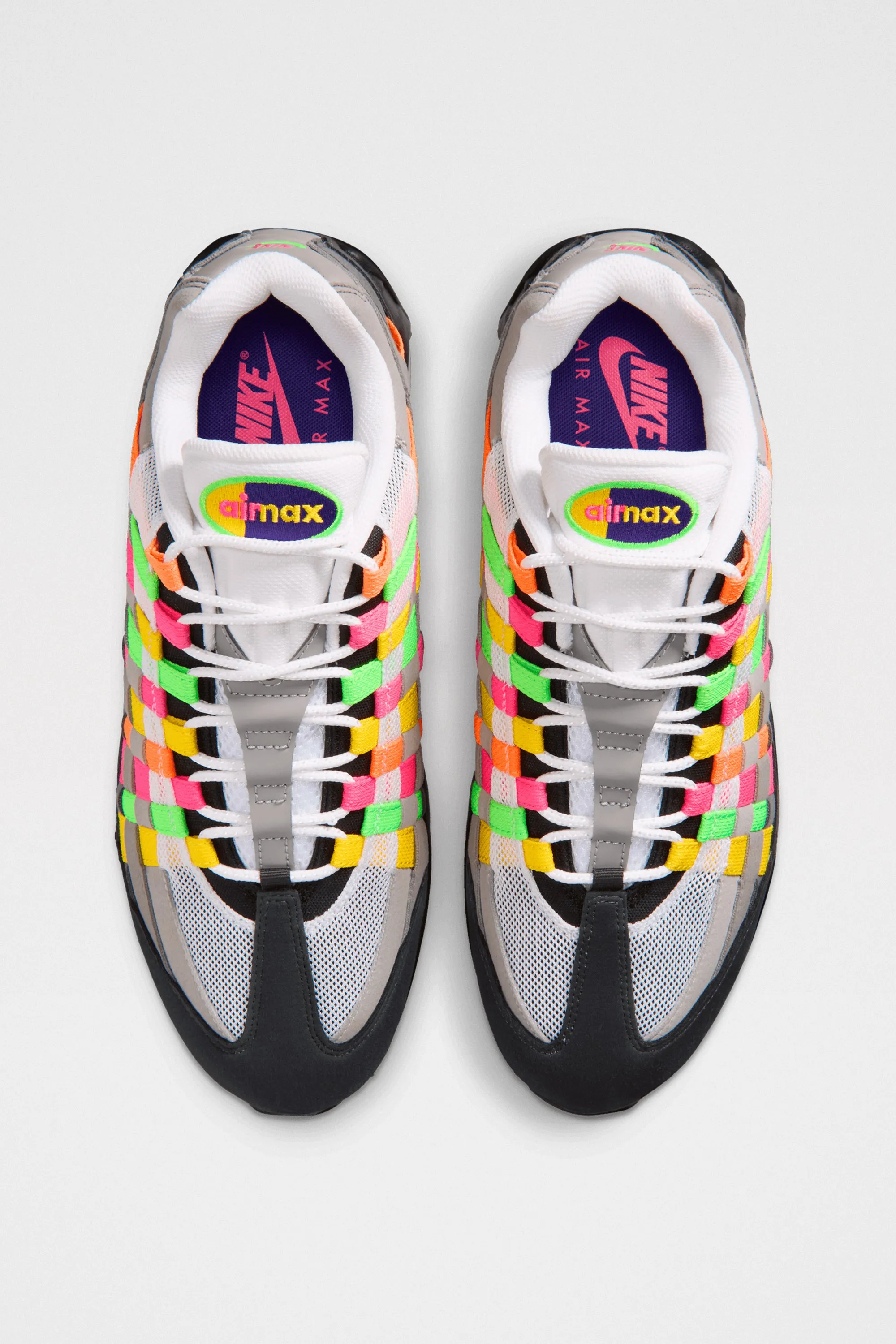 Nike Air Max 95 Big Bubble Hyper Pink / Green Strike sold by Tres Bien product image thumbnail 3