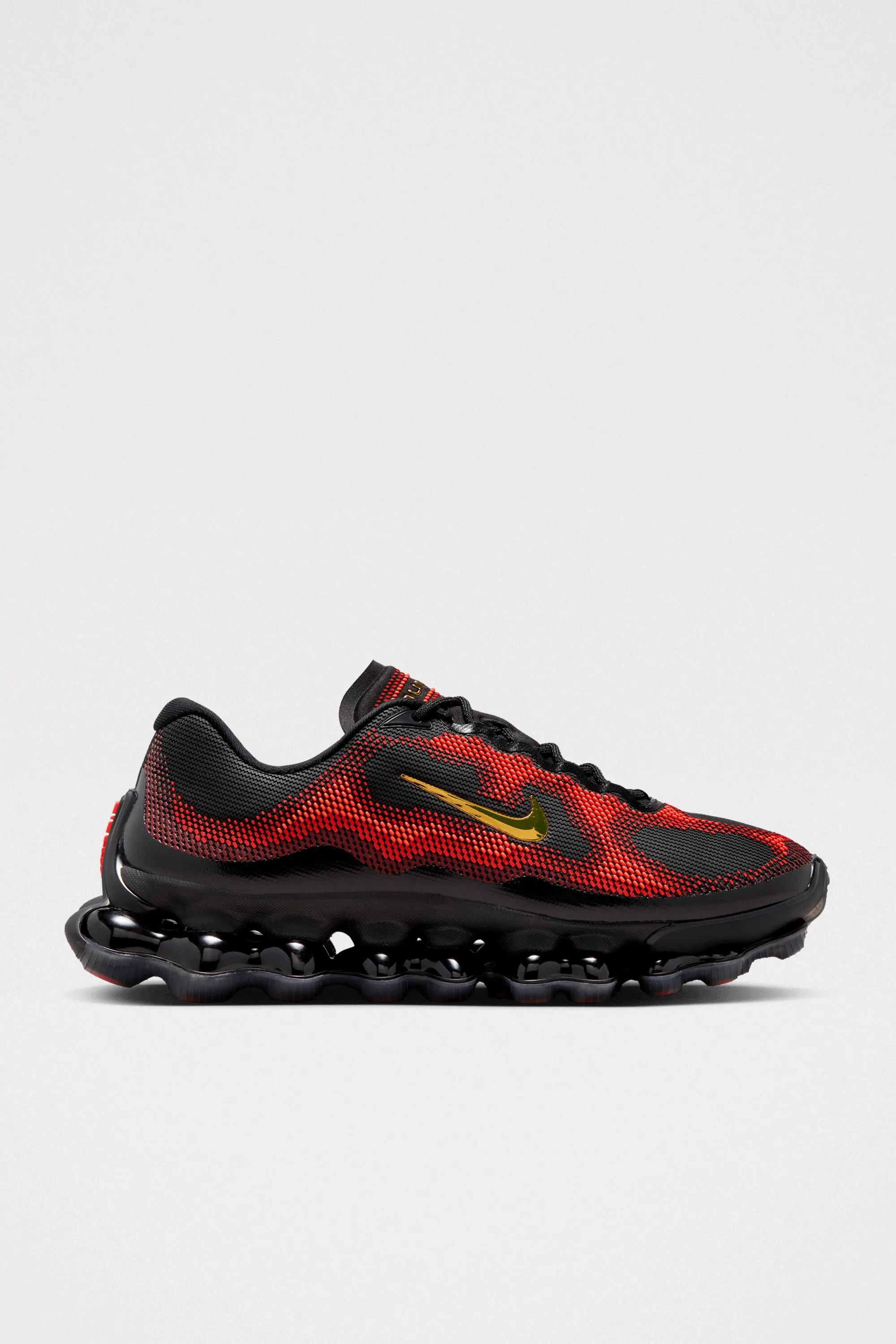 Nike Air Liquid Max Bright Crimson / Fire Red sold by Tres Bien