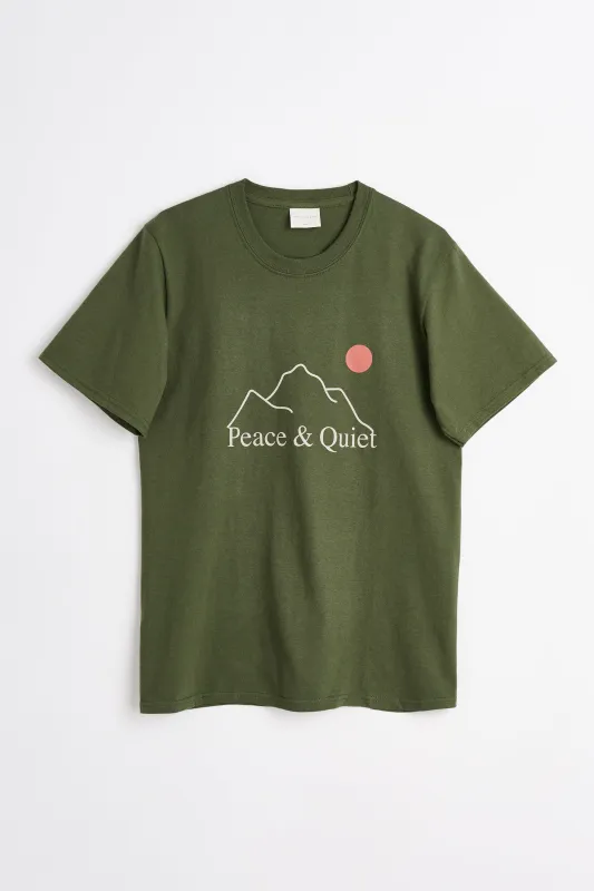 Museum of Peace & Quiet L´horizon T-shirt Olive made by Tres Bien