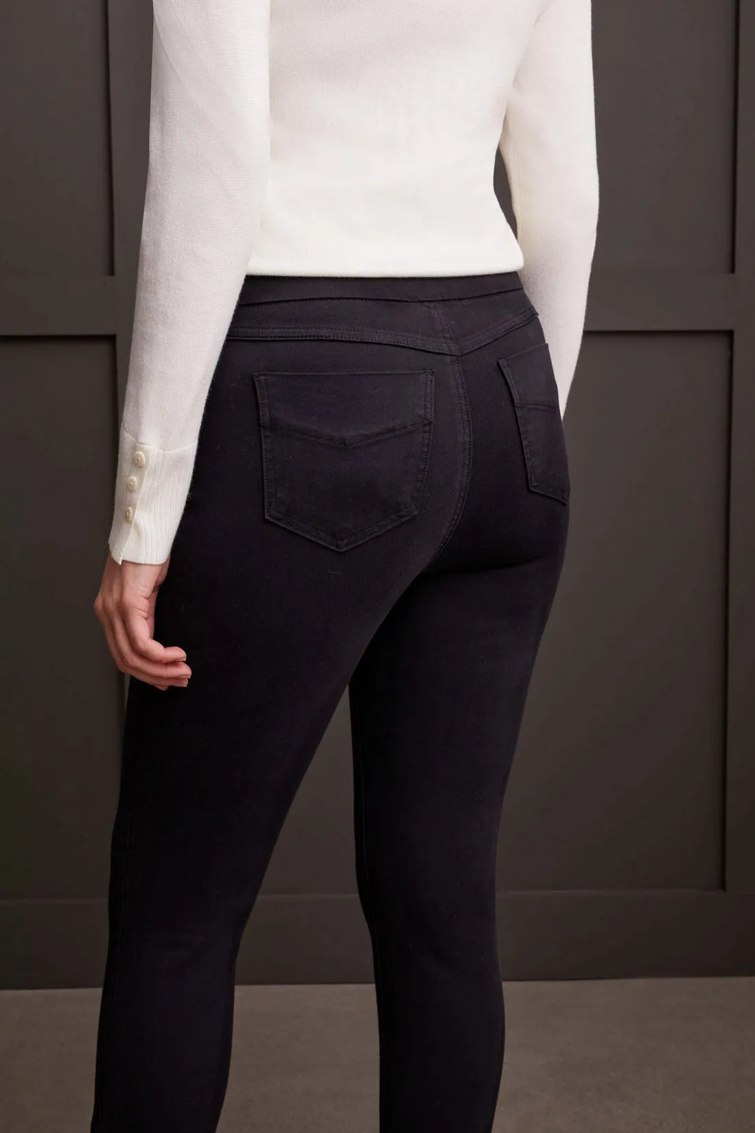 COMFORT STRETCH PULL-ON ANKLE PANT-Black sold by Tribal product image thumbnail 3