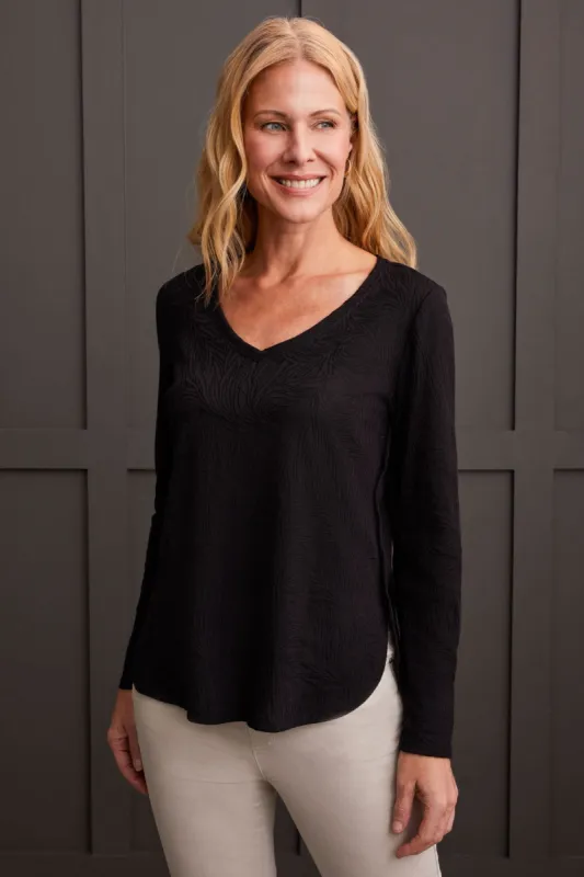 Jacquard Knit Top With Curved Hem-Black sold by Tribal