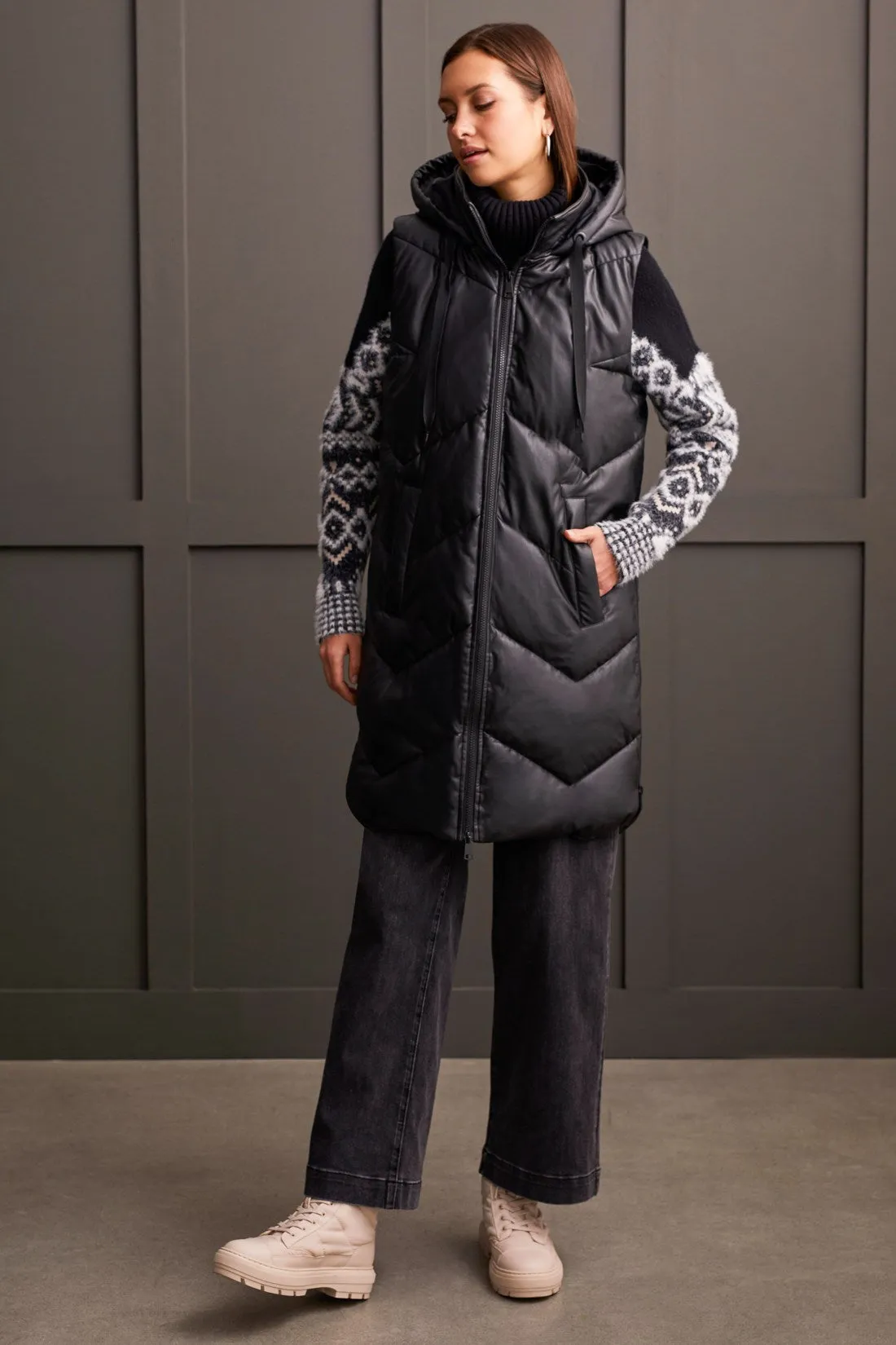 LONG SLEEVELESS PUFFER VEST-Black sold by Tribal product image thumbnail 4