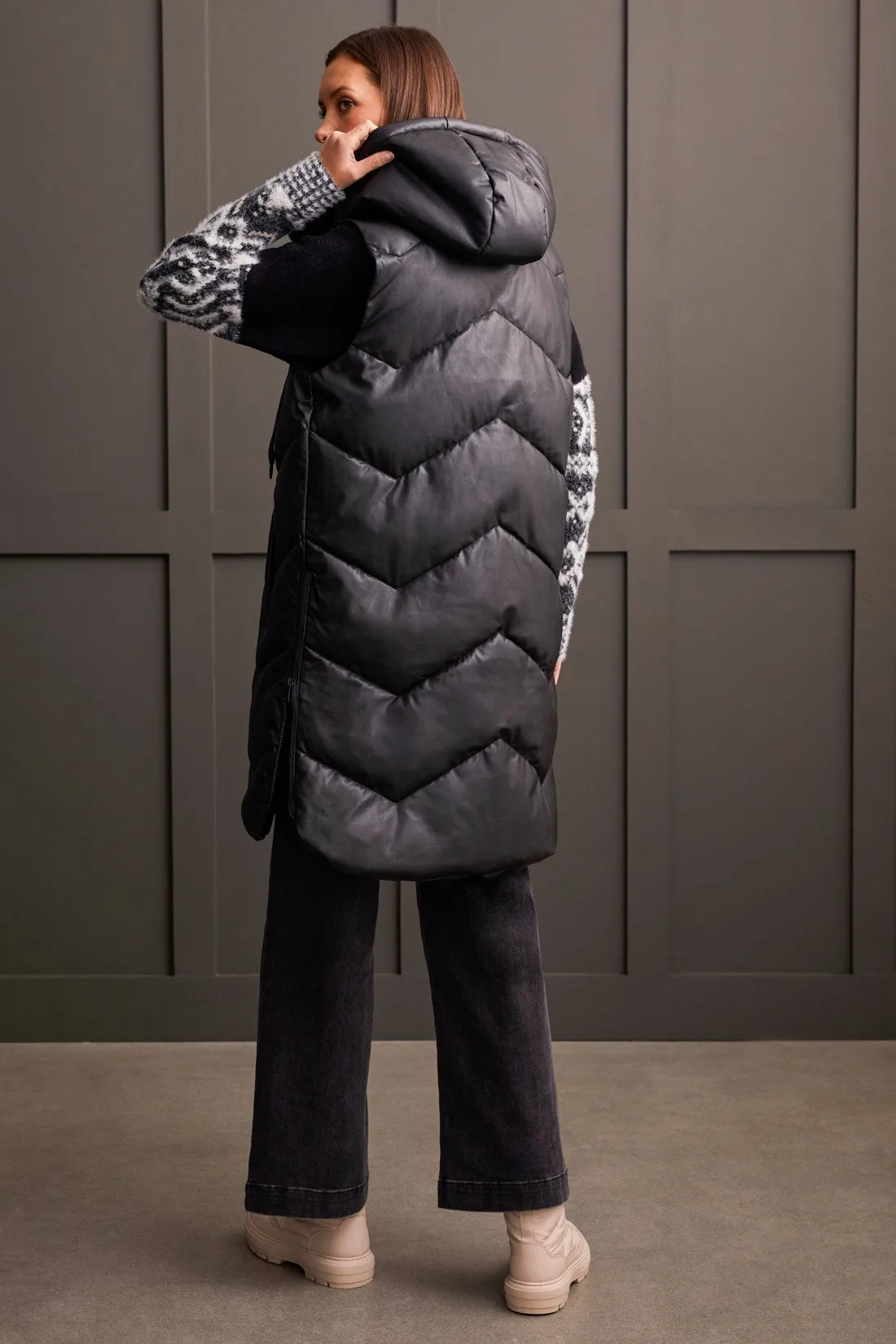 LONG SLEEVELESS PUFFER VEST-Black sold by Tribal product image thumbnail 3