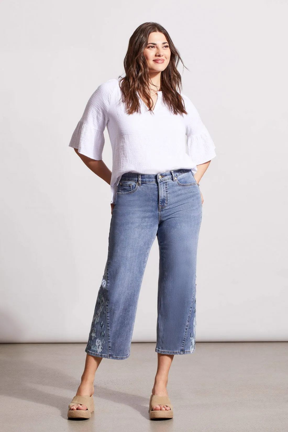 SOPHIA WIDE LEG CROP JEANS WITH EMBROIDERY-Dk.vintage sold by Tribal