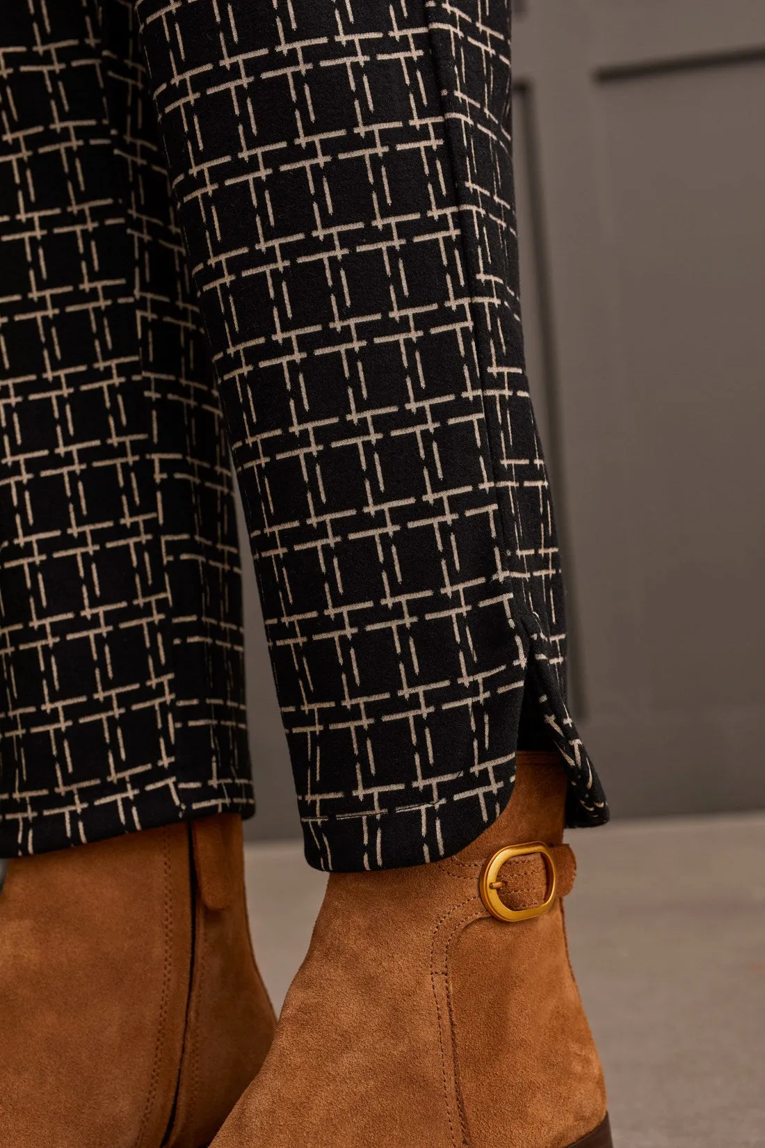 Brushed Knit Ponte Pull-On Ankle Pants With Rounded Hem-Moonstone sold by Tribal product image thumbnail 3