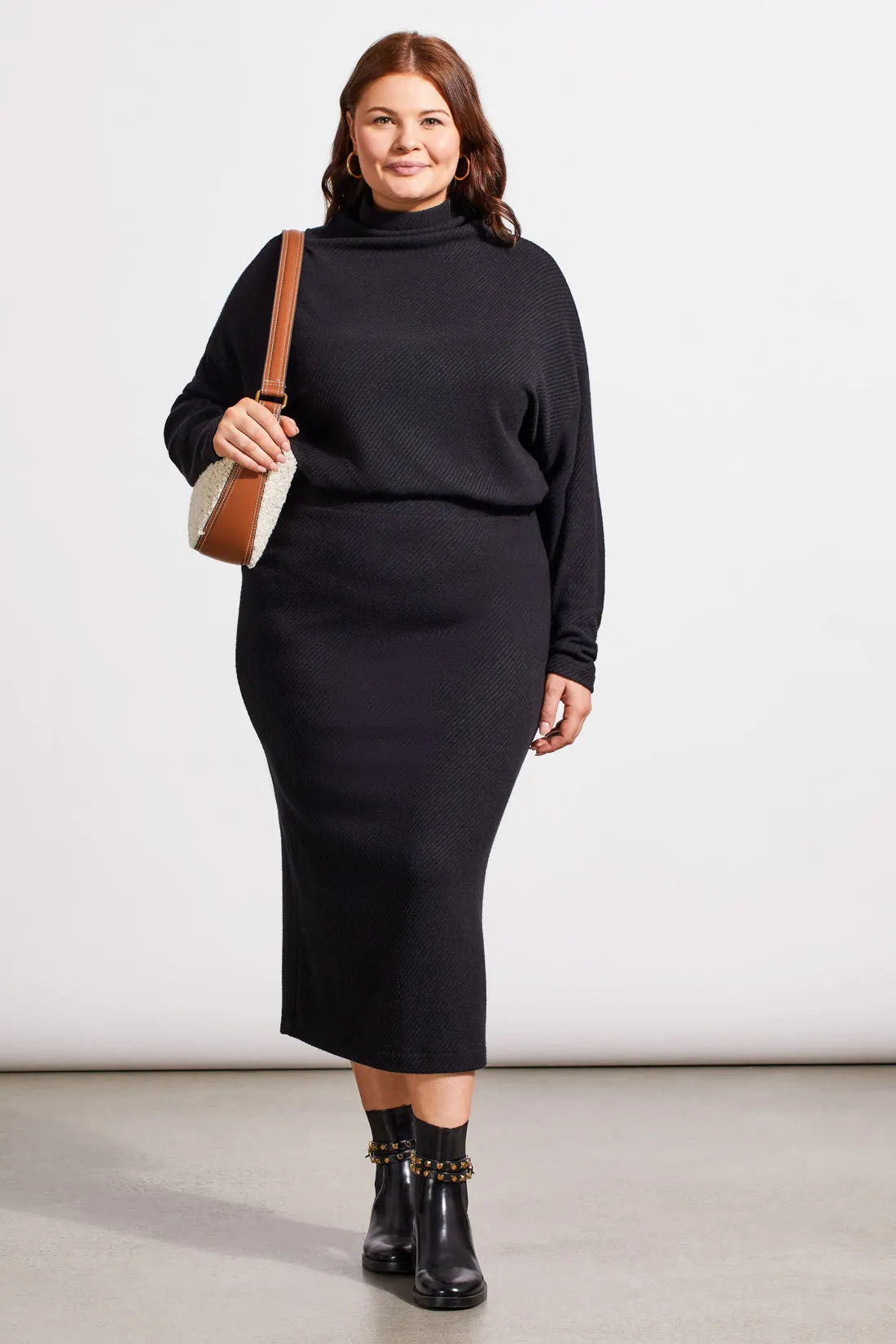 Pull-On Midi Skirt With Elastic Waist-Black sold by Tribal