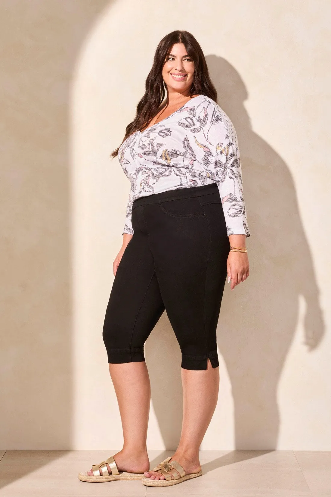 Audrey Comfort Stretch Pull-On Denim Shorts-Justblack sold by Tribal product image thumbnail 2