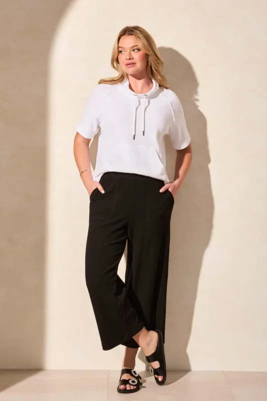 Textured Pull-On Capri Pants-Black sold by Tribal